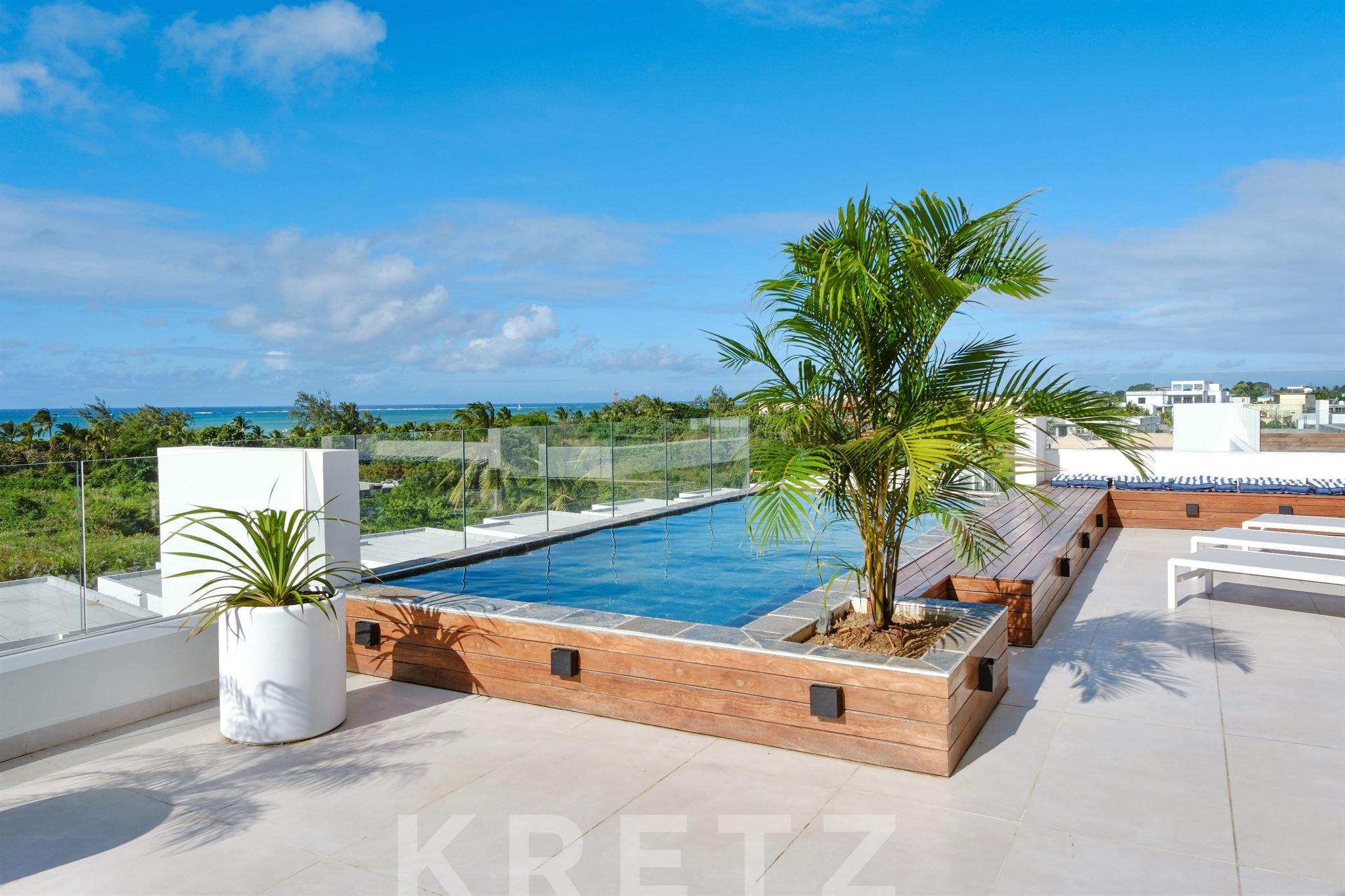 Exceptional penthouse with private pool and breathtaking views over the Northern islands