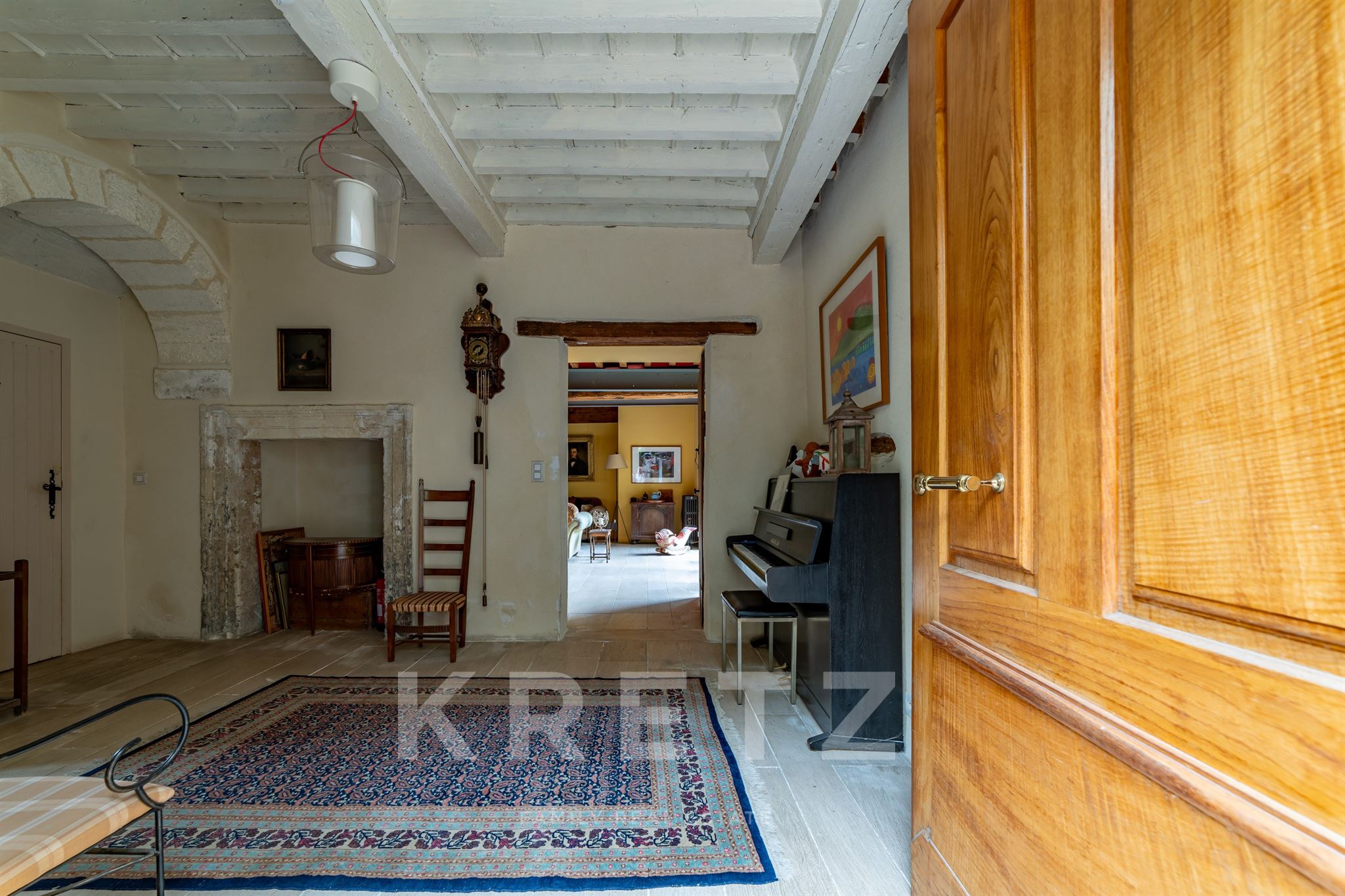 Exceptional 14th-century property in the heart of Avignon.