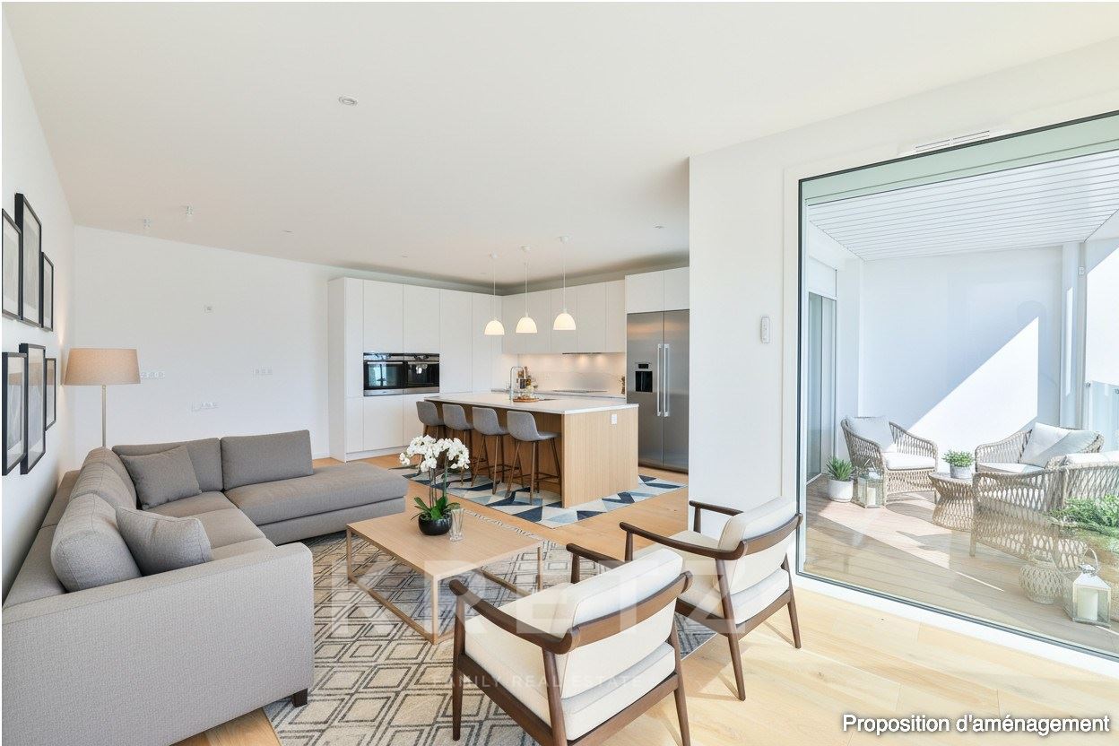 La Genette — Newly Built Architect-Designed Home with Elevator, Terrace and Garage