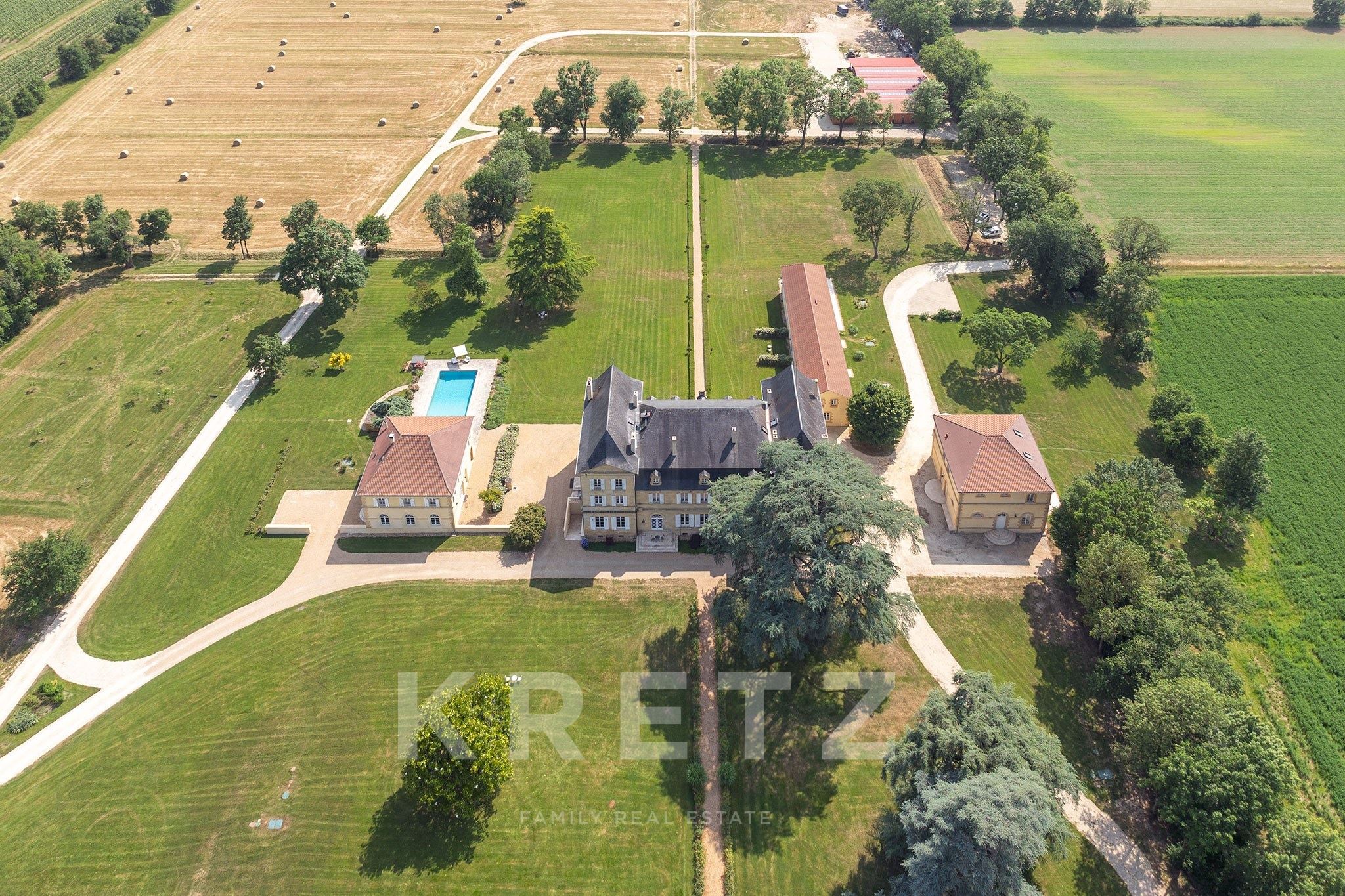 127 sqm duplex in the heart of 20 hectares of grounds