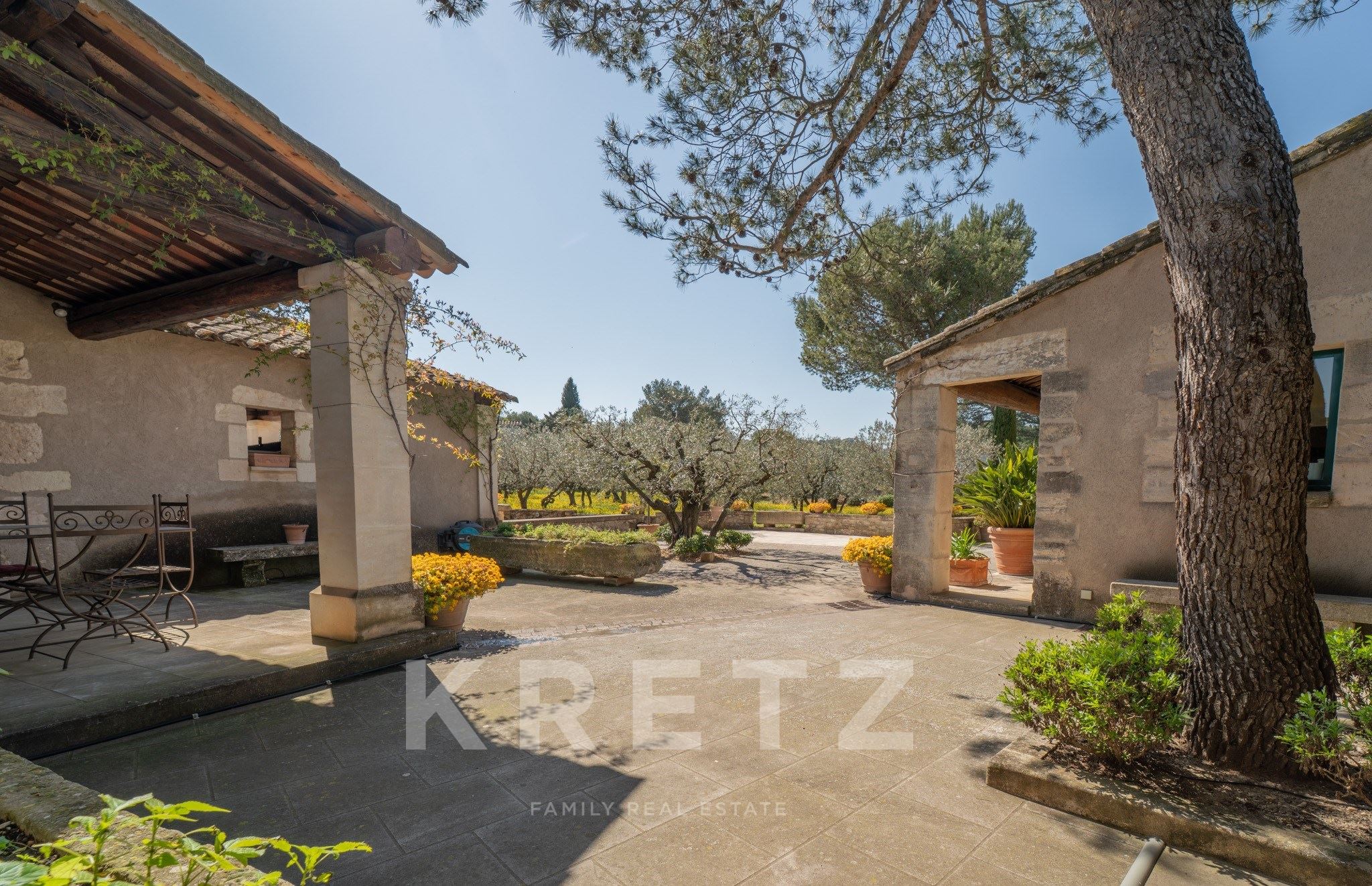 Exceptional Property in the Heart of the Alpilles – Saint-Rémy-de-Provence