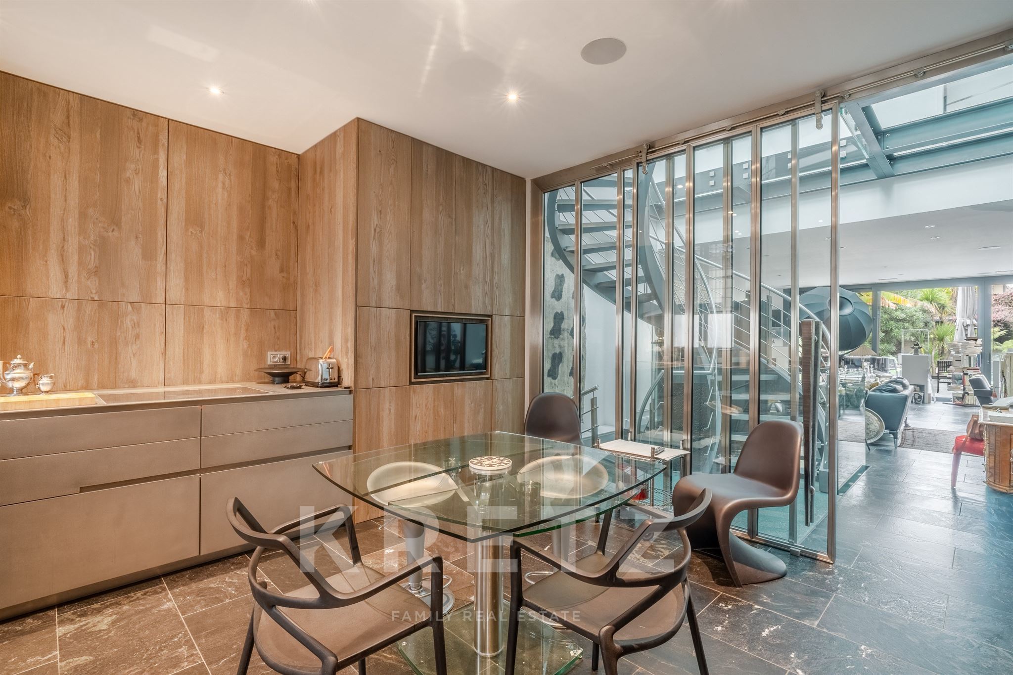 Bordeaux Judaïque - 450 m² of contemporary elegance in a Bordeaux setting