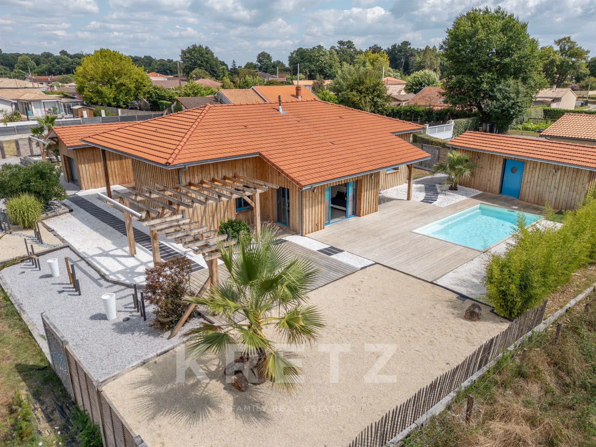 Architect‑designed house in Biganos