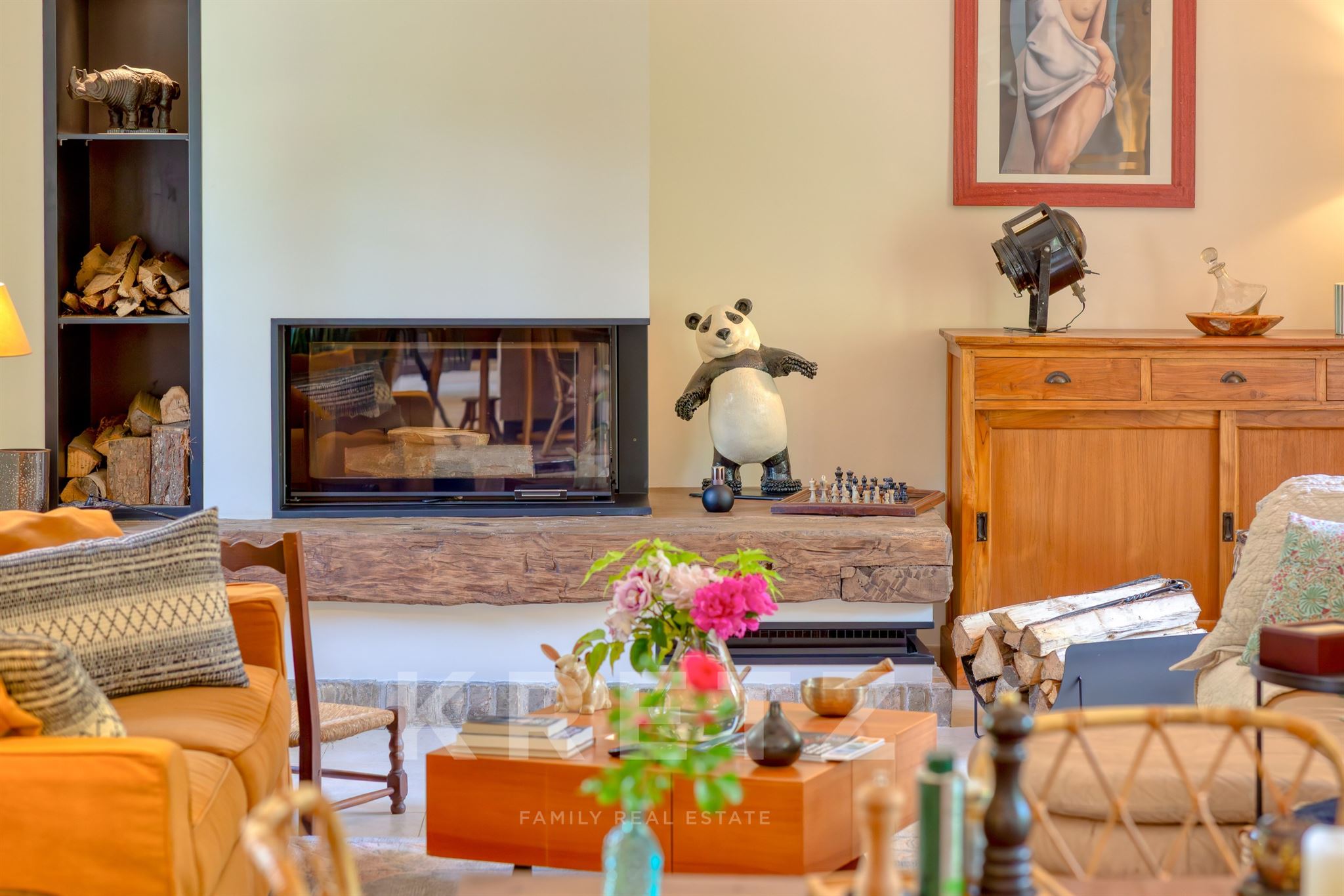 Charming longère with woodland, swimming pool and outbuildings