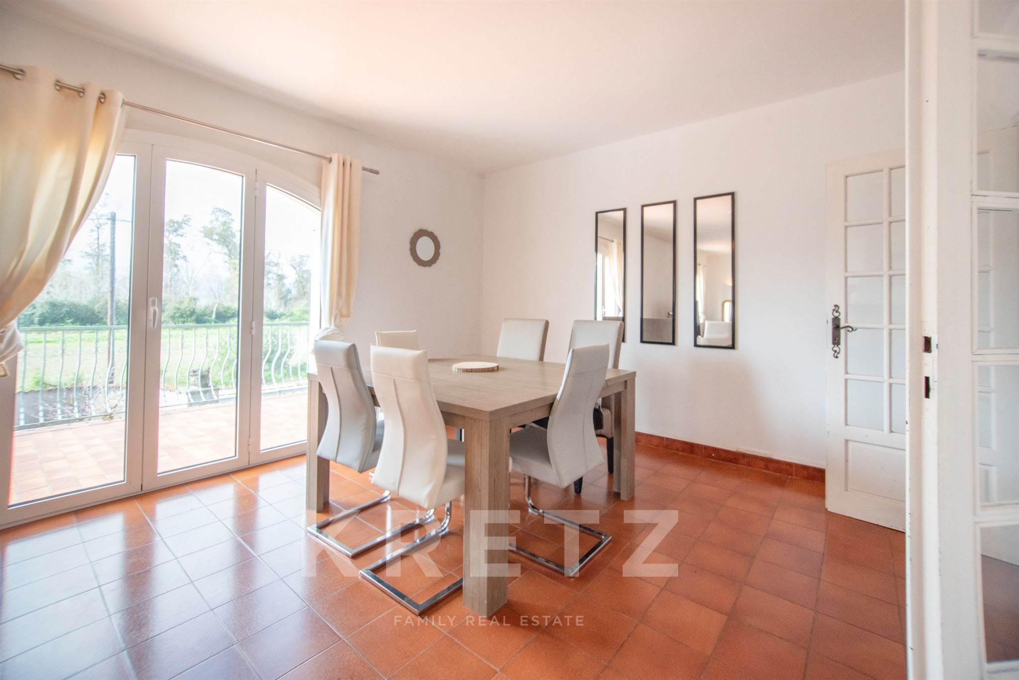 Lucciana – Villa 224 m² 400 m from the sea – Plot 1,192 m²