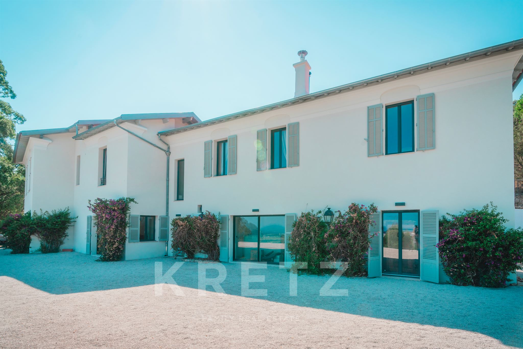 Modern villa - Mandelieu La Napoule