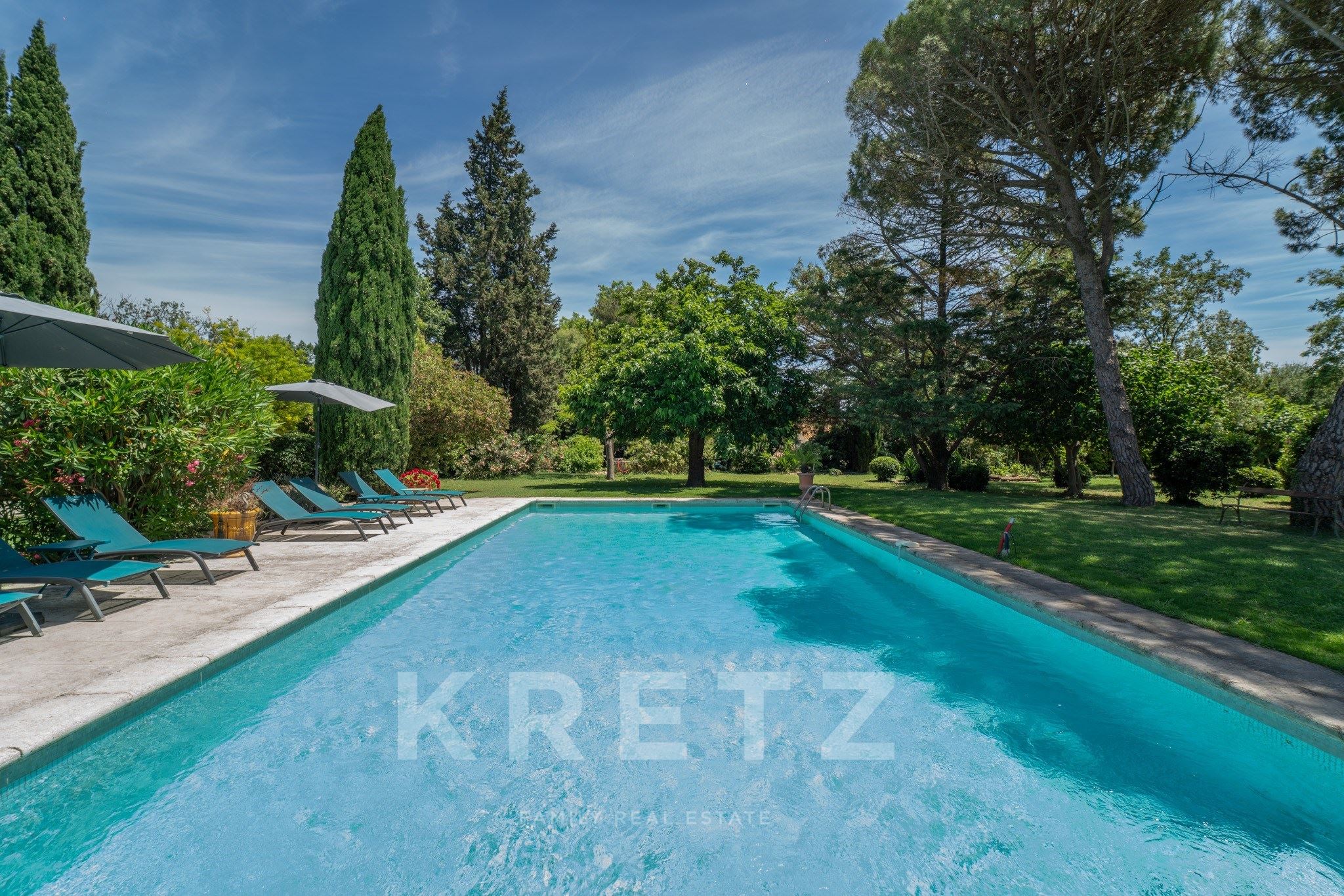 Arles – Exceptional Country Estate in the Heart of the Camargue with Established Guest House and Bed