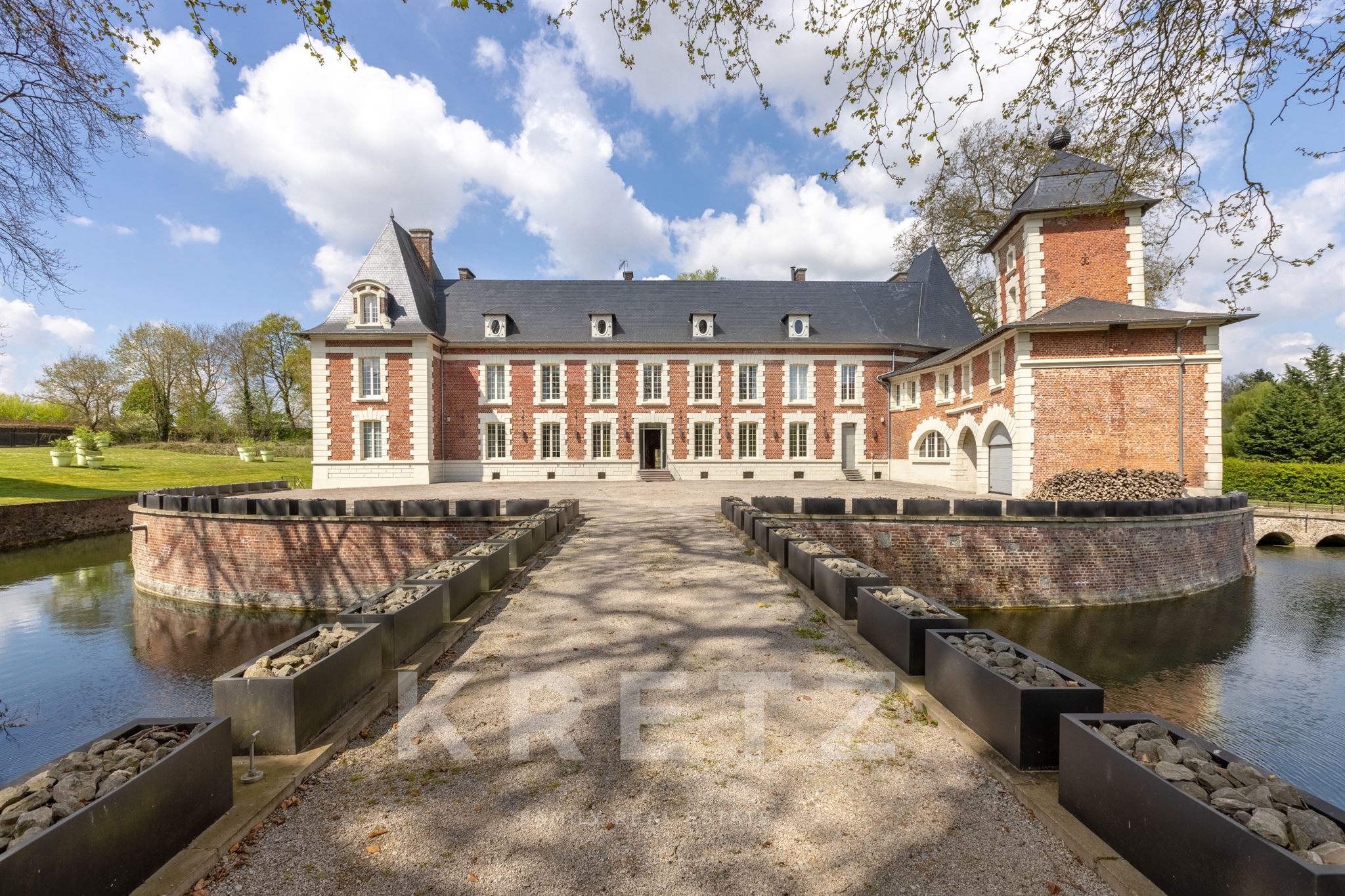 Château du 18ème entièrement rénové