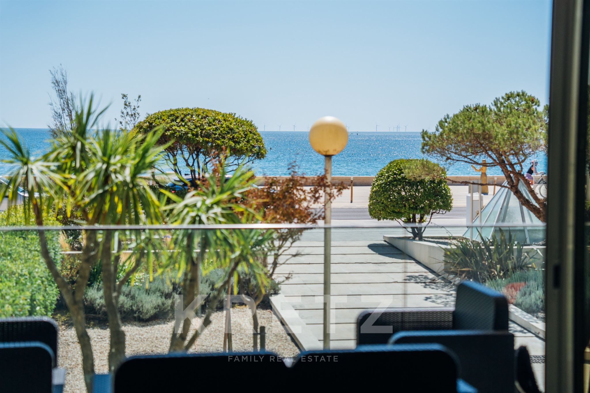 Duplex primera linea de mar