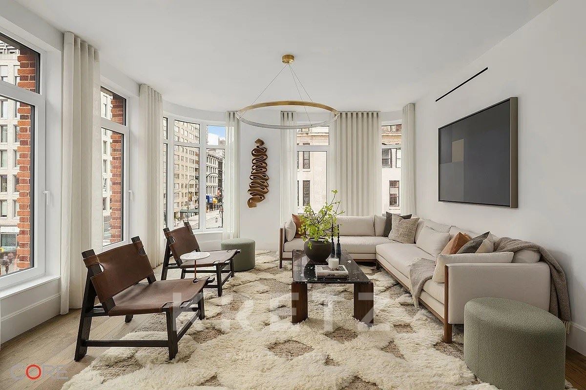 Intimate Living in West Village