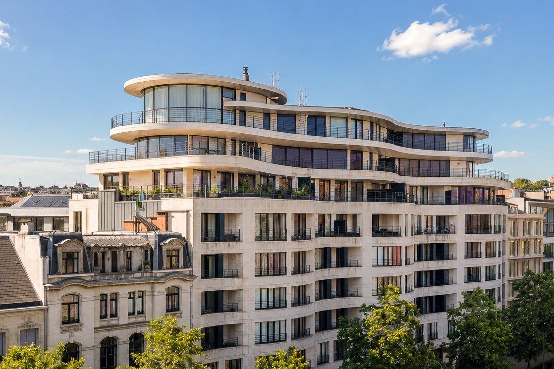 Somptueux appartement de ±308 m² avec terrasse panoramique de ±161 m² – Toison d'Or, Ixelles