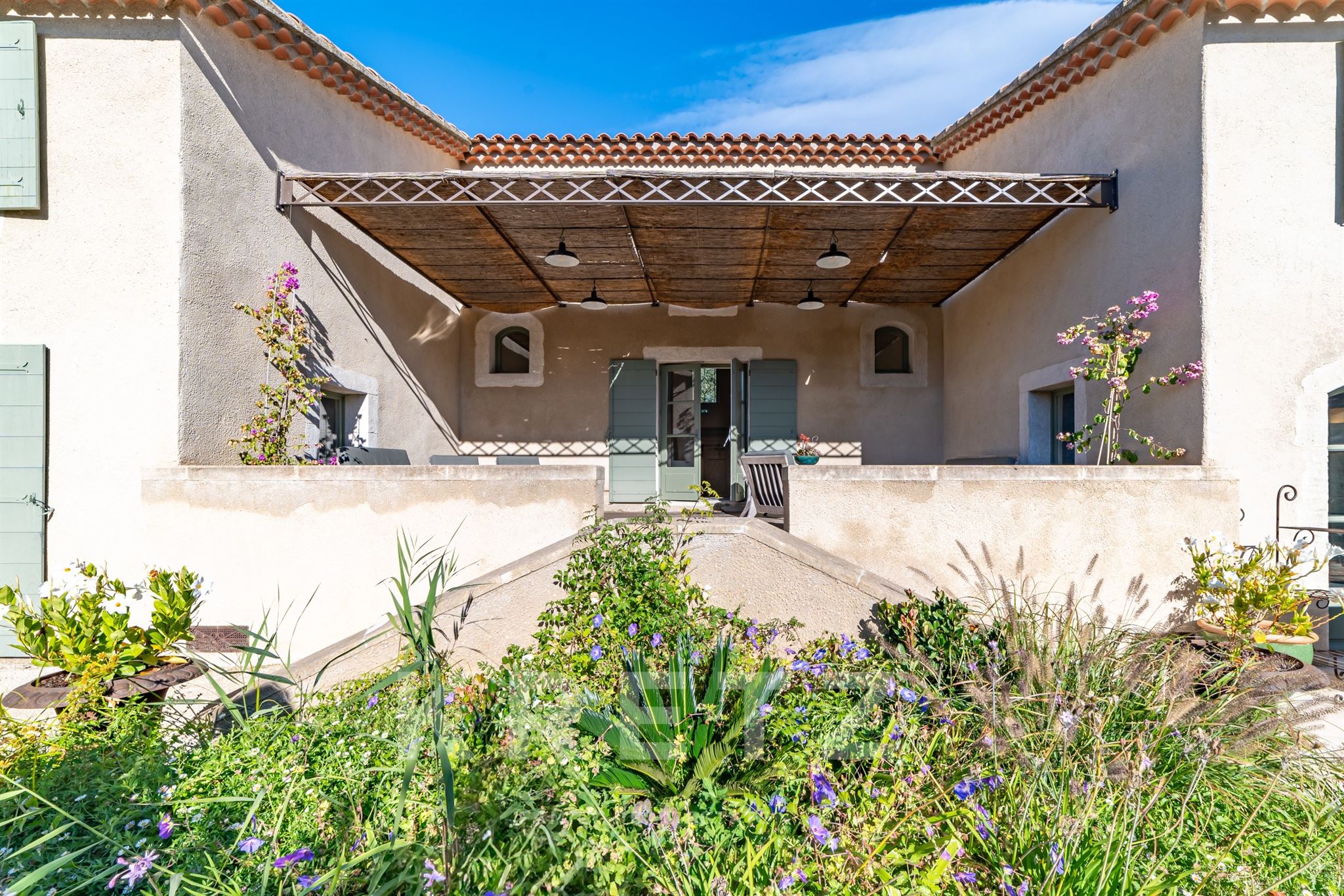 4-Star Boutique Hotel in the Heart of the Alpilles