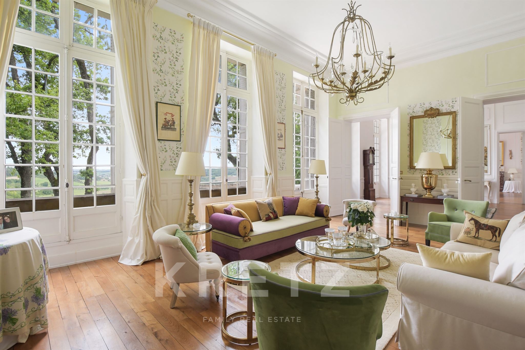 Exclusive - Cahors - Remarkably restored early 19th-century chateau
