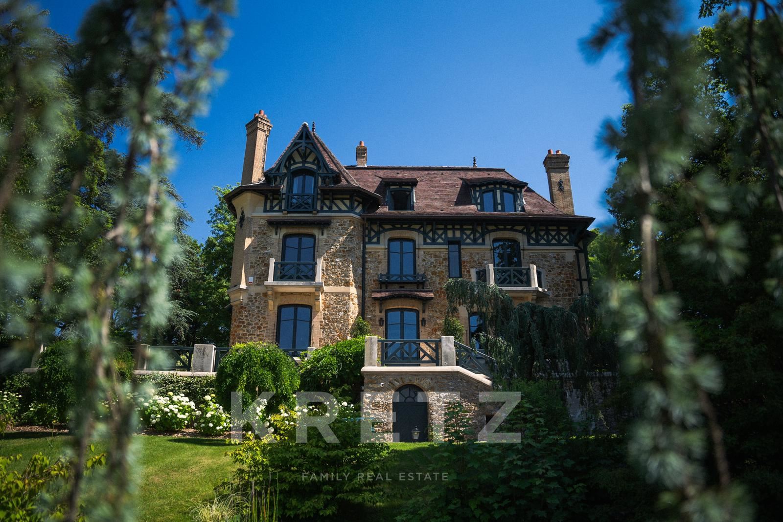 Exceptional property 20 minutes from Paris