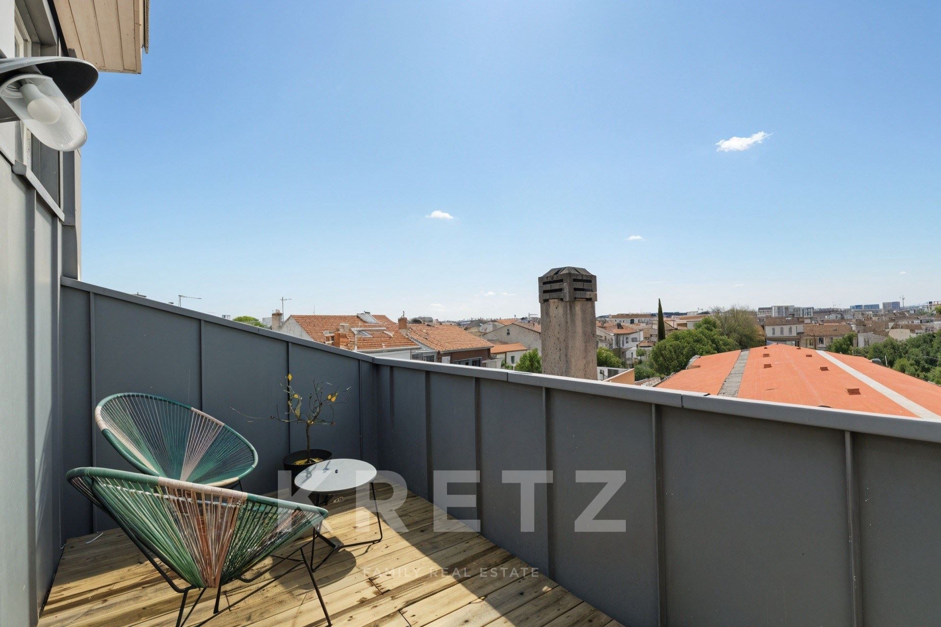 Family Home Renovated 201m² , 5 Bedrooms, 6x3 m Swimming Pool, Rooftop Tropézienne Terrace