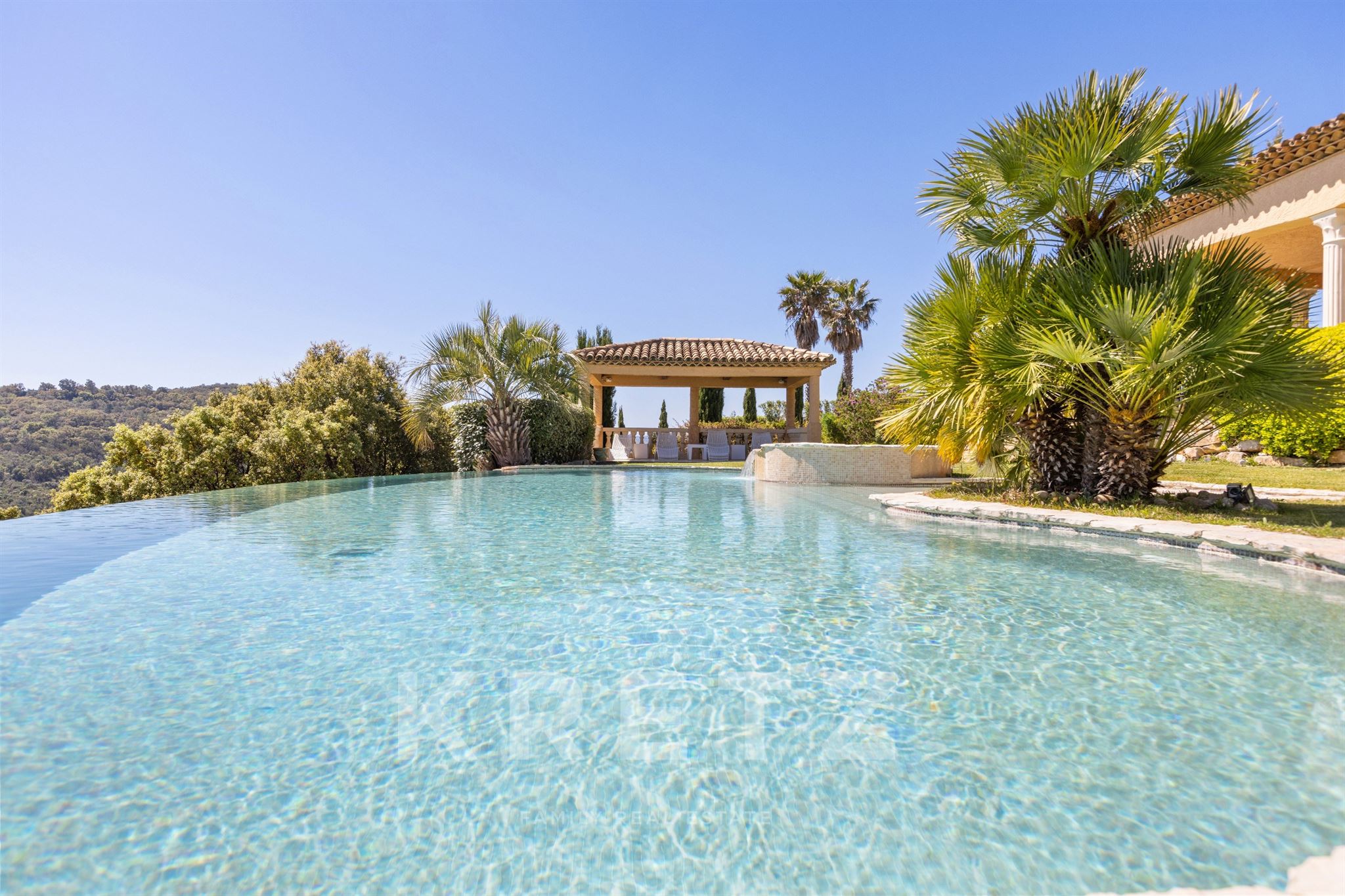 Grimaud - Magnificent sea view villa