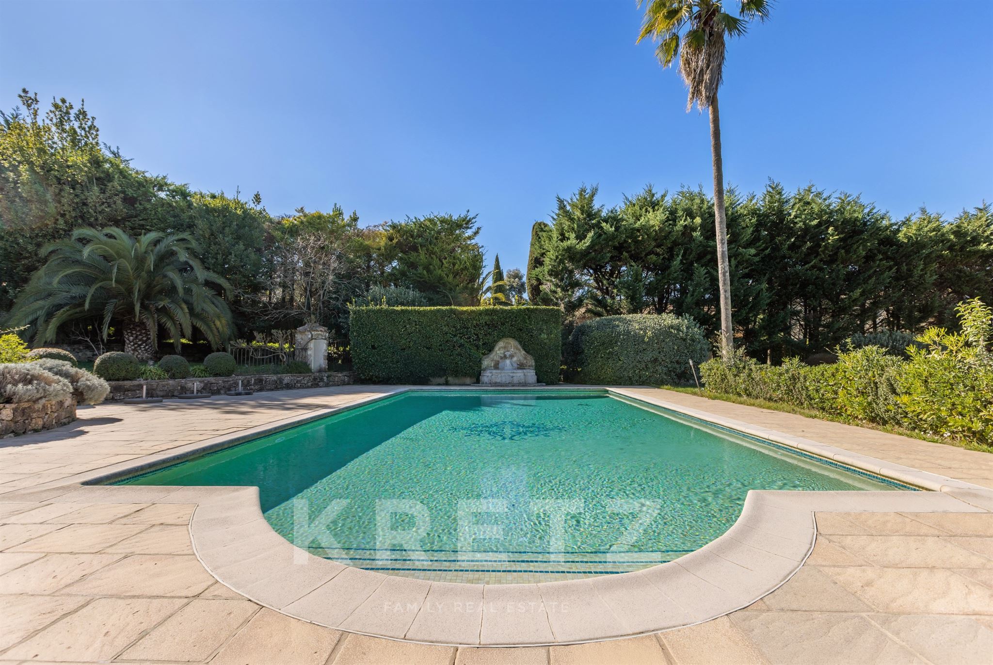 Property mansion with outbuilding VALBONNE
