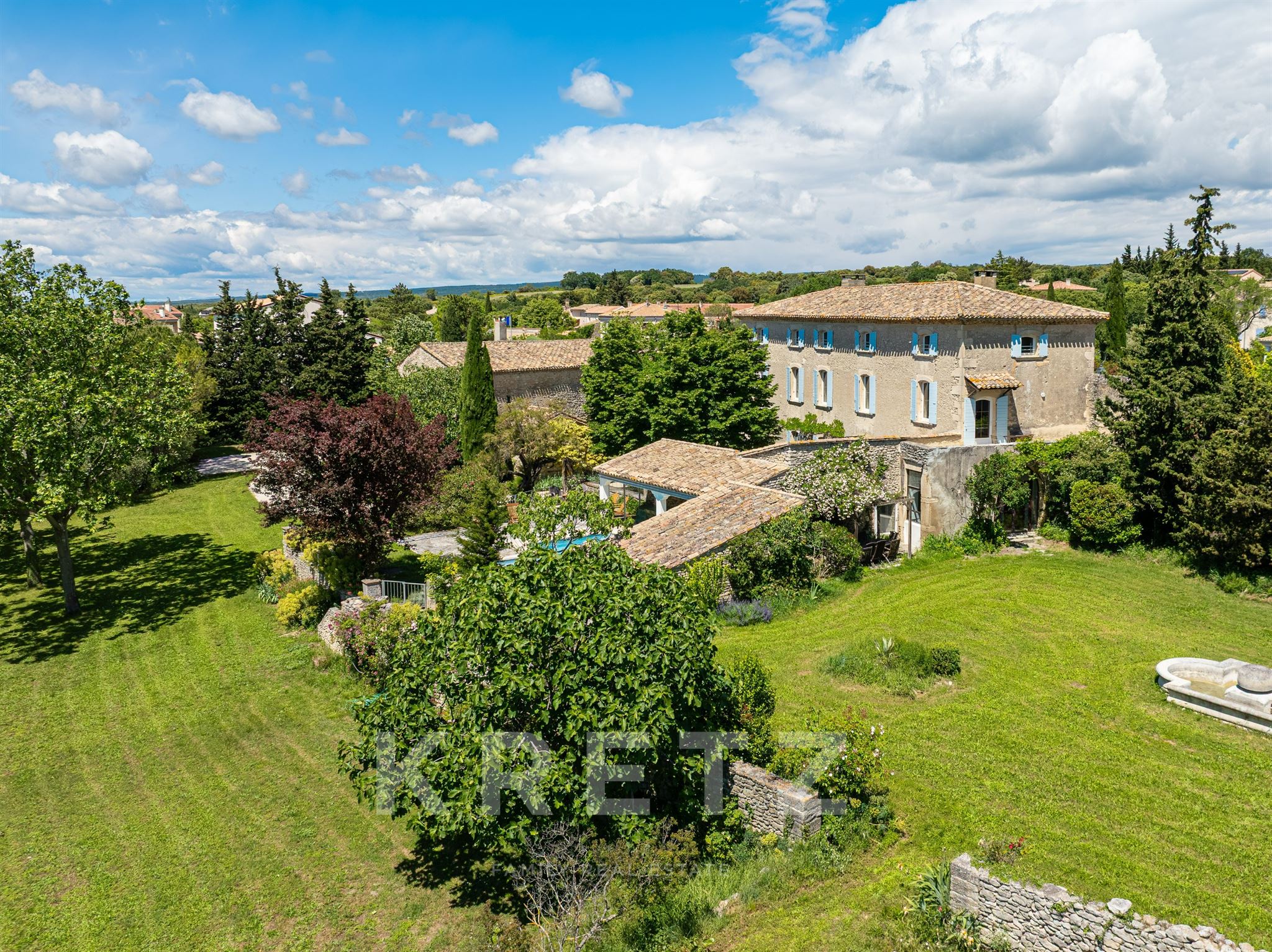 A confidential address in the heart of Drôme Provençale