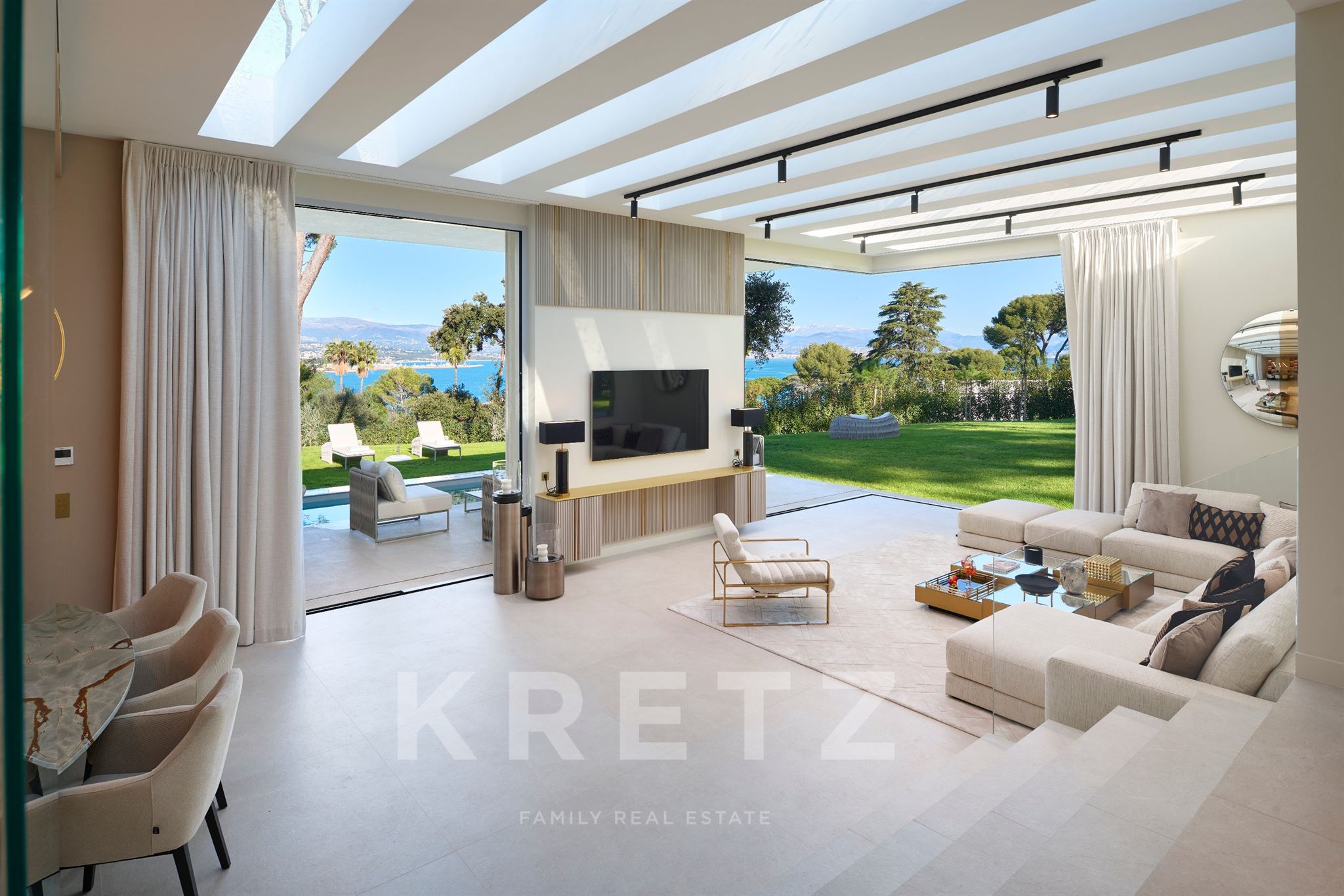 CAP D'ANTIBES Exceptional Property Sea & Mountain Views