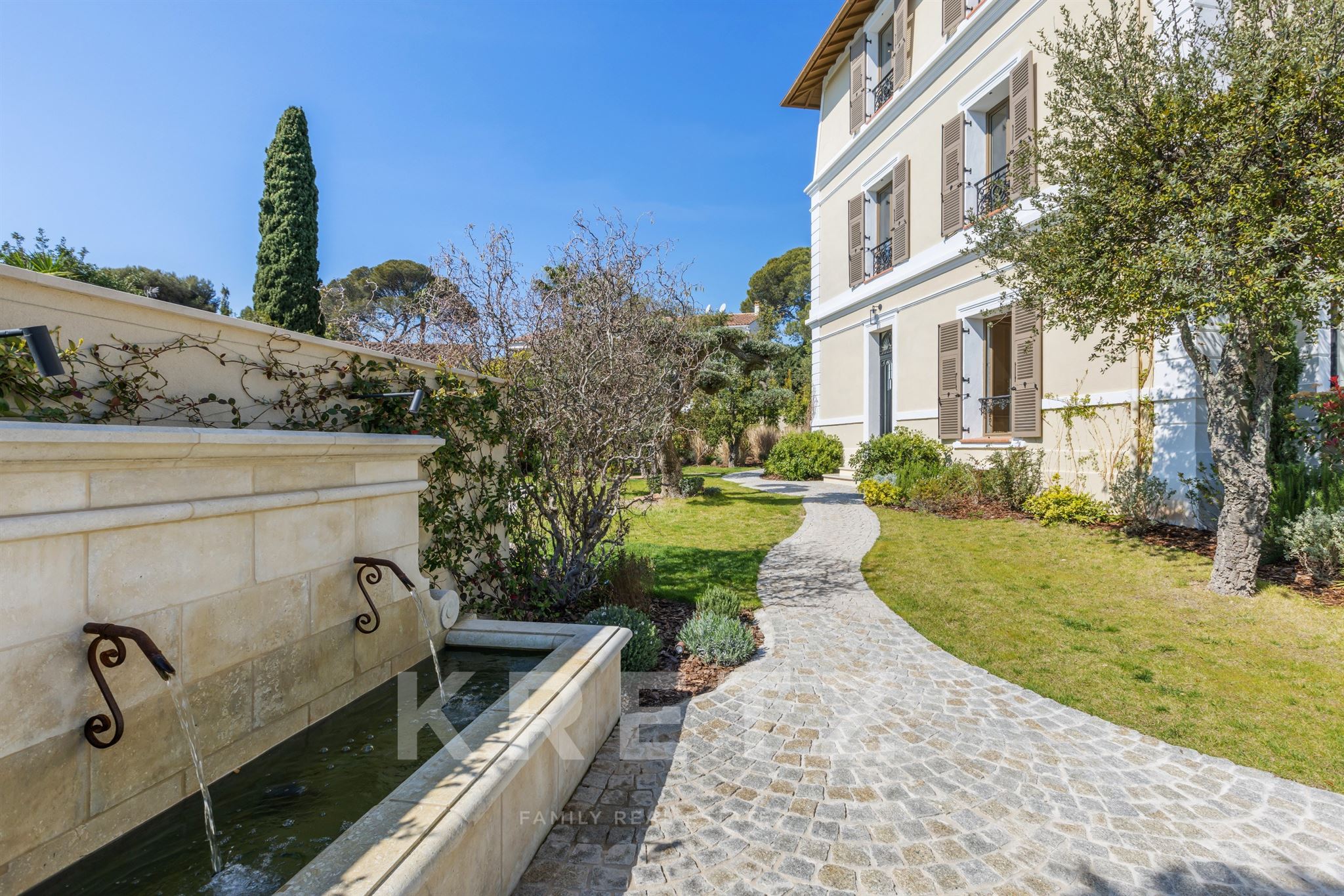 Villa Mariana - The Elegance of Belle Époque and Mediterranean Charm