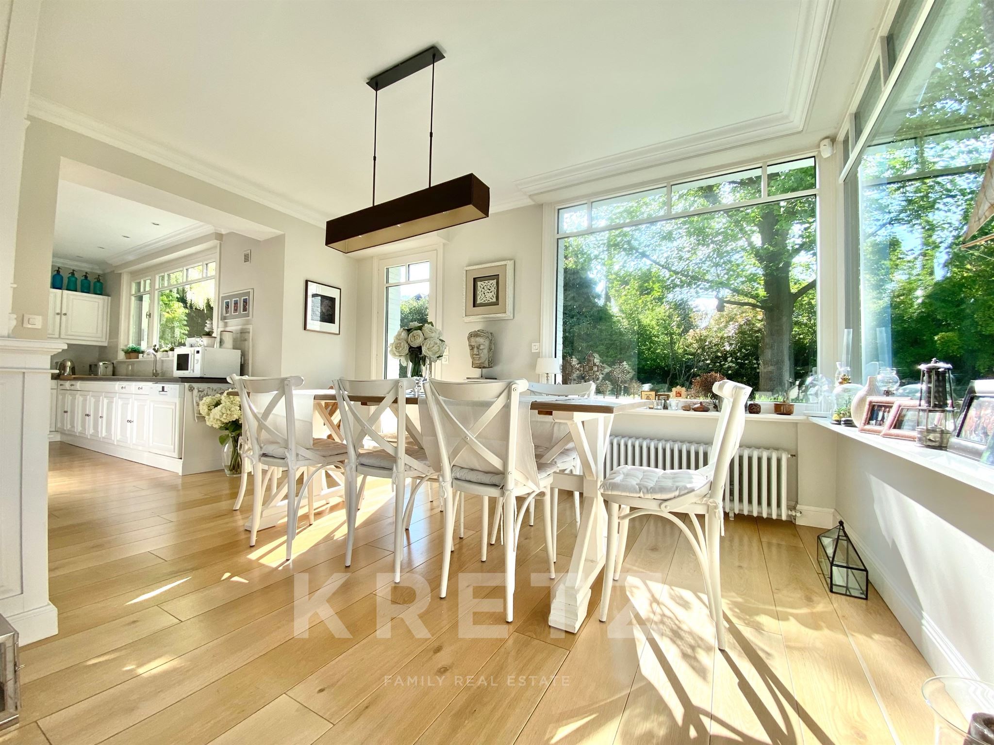 Prestigious villa in the heart of Croix