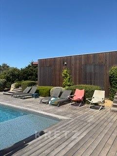 Villa de caractère avec piscine au cœur de la nature corse