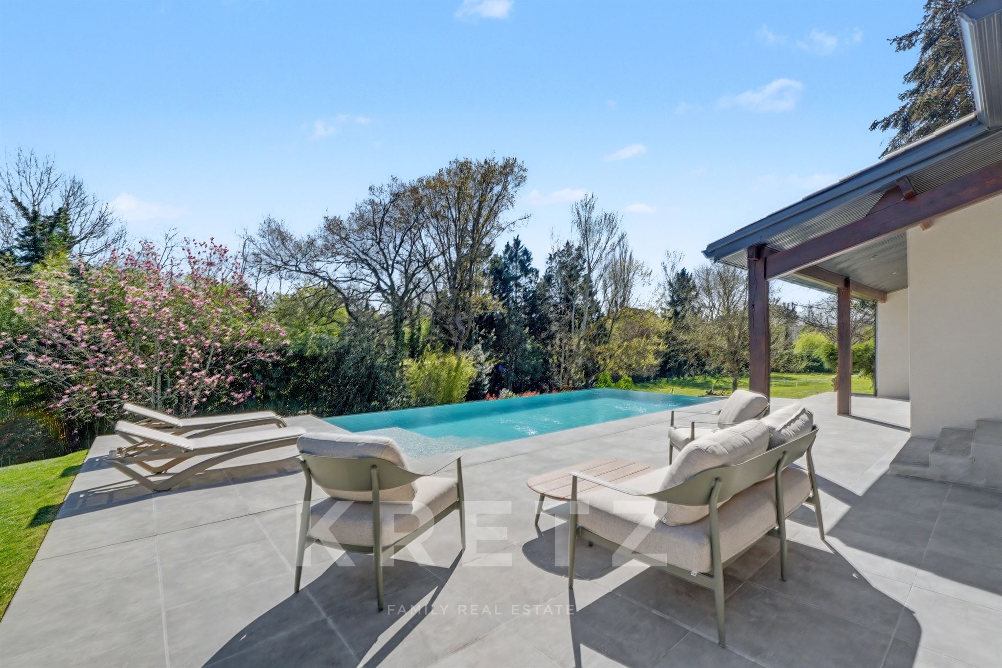 Villa in a peaceful haven with swimming pool, near Toulouse