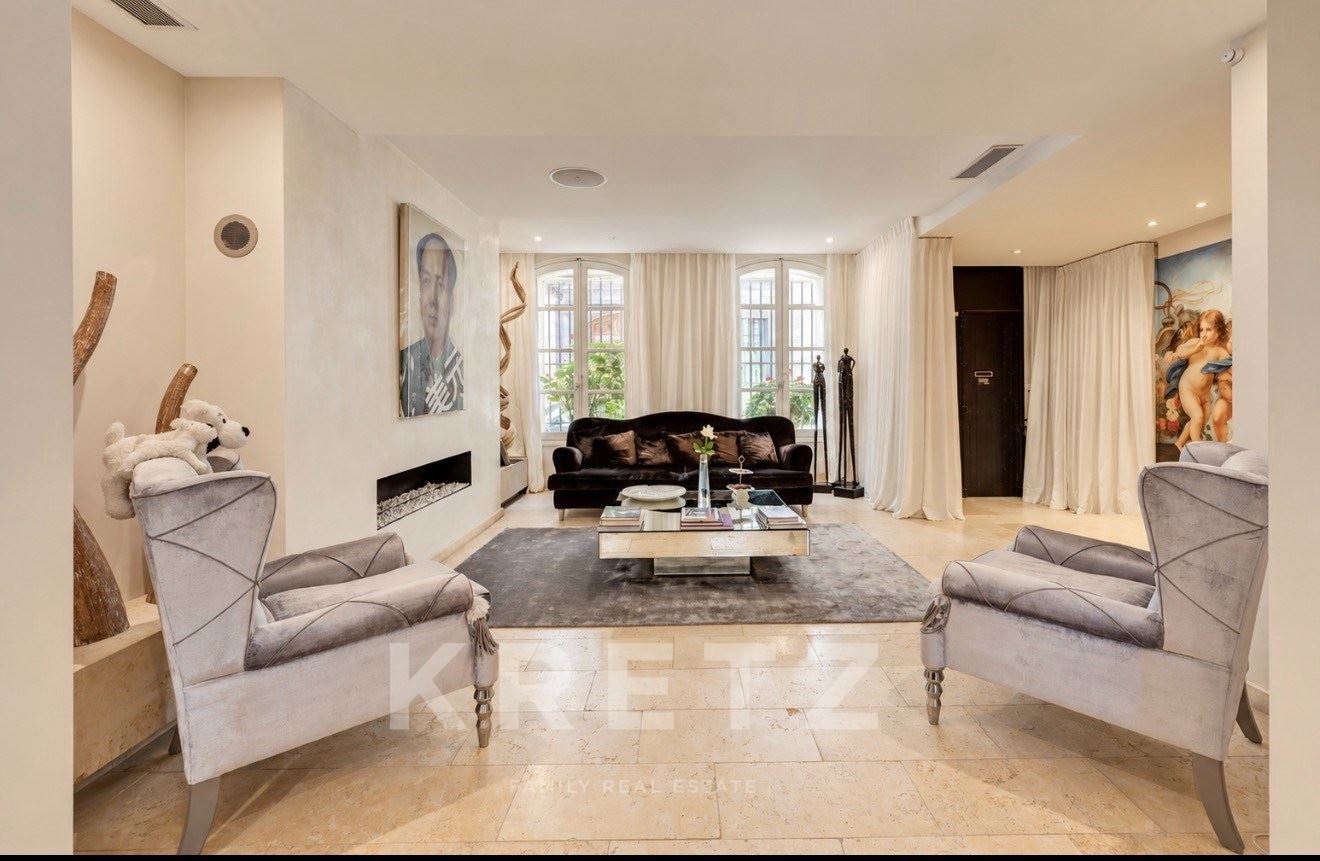 Aix-en-Provence – Hôtel particulier du XIXe siècle 360 m2, 4 chambres, spa privé