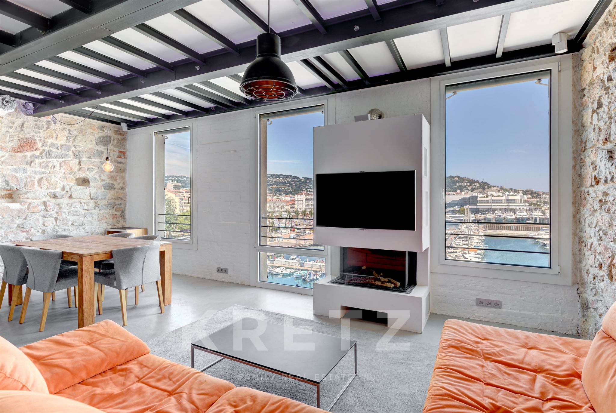 Le Duplex du Vieux-Port – Une Signature d’Architecte Face à la Méditerranée