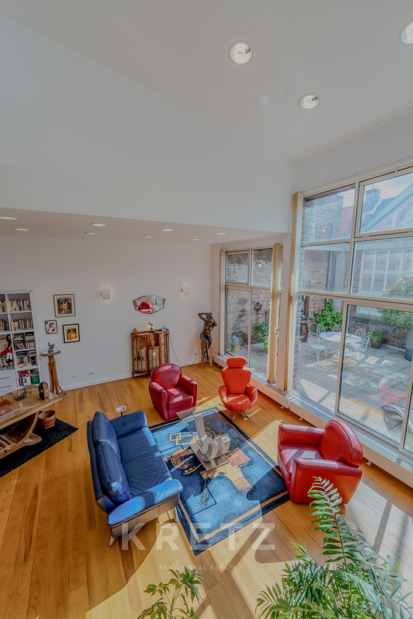 Charming loft in the heart of a restored factory