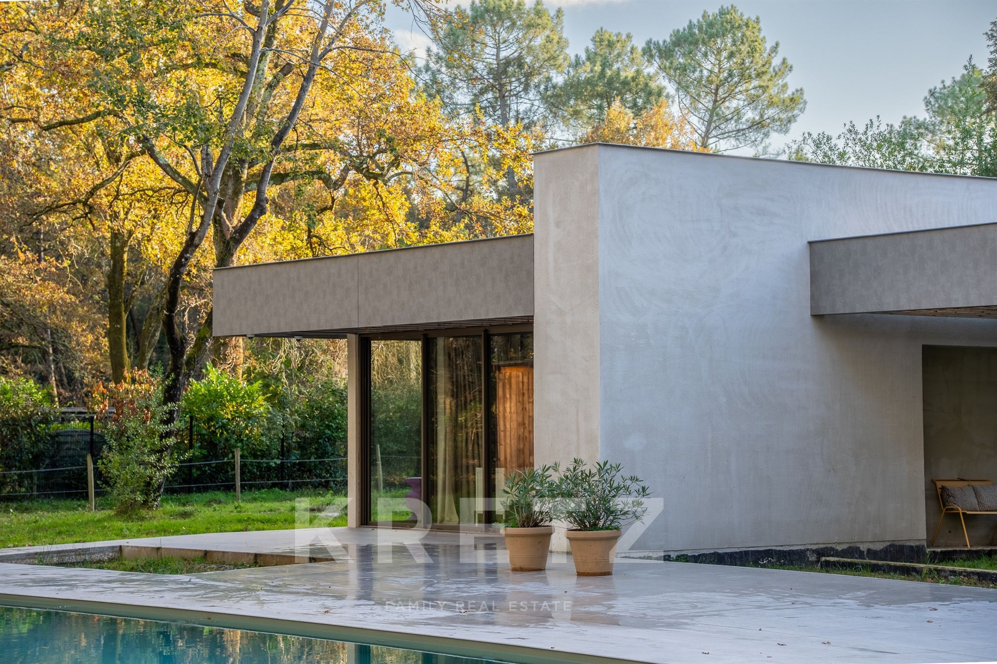 Exceptional 405 m² architect-designed villa in a private clearing, Absolute peace and quiet