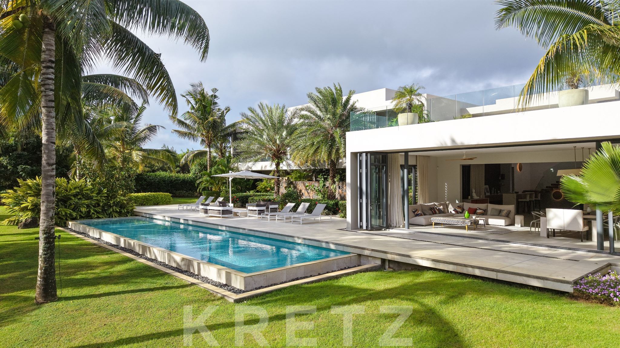 Architect's Villa with Panoramic Golf Course Views
