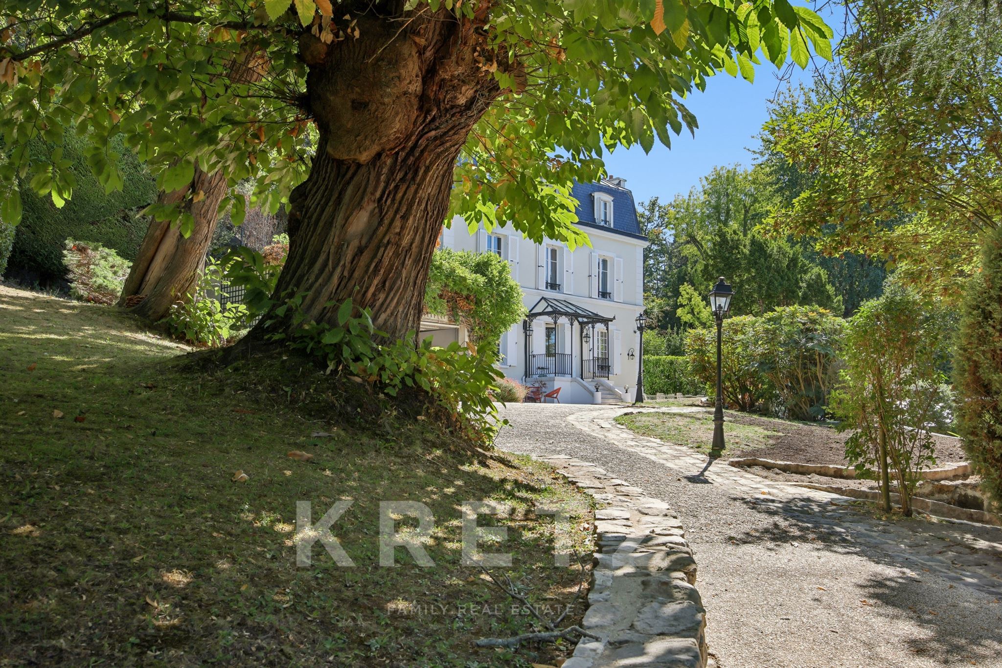Propriété de caractère rénovée