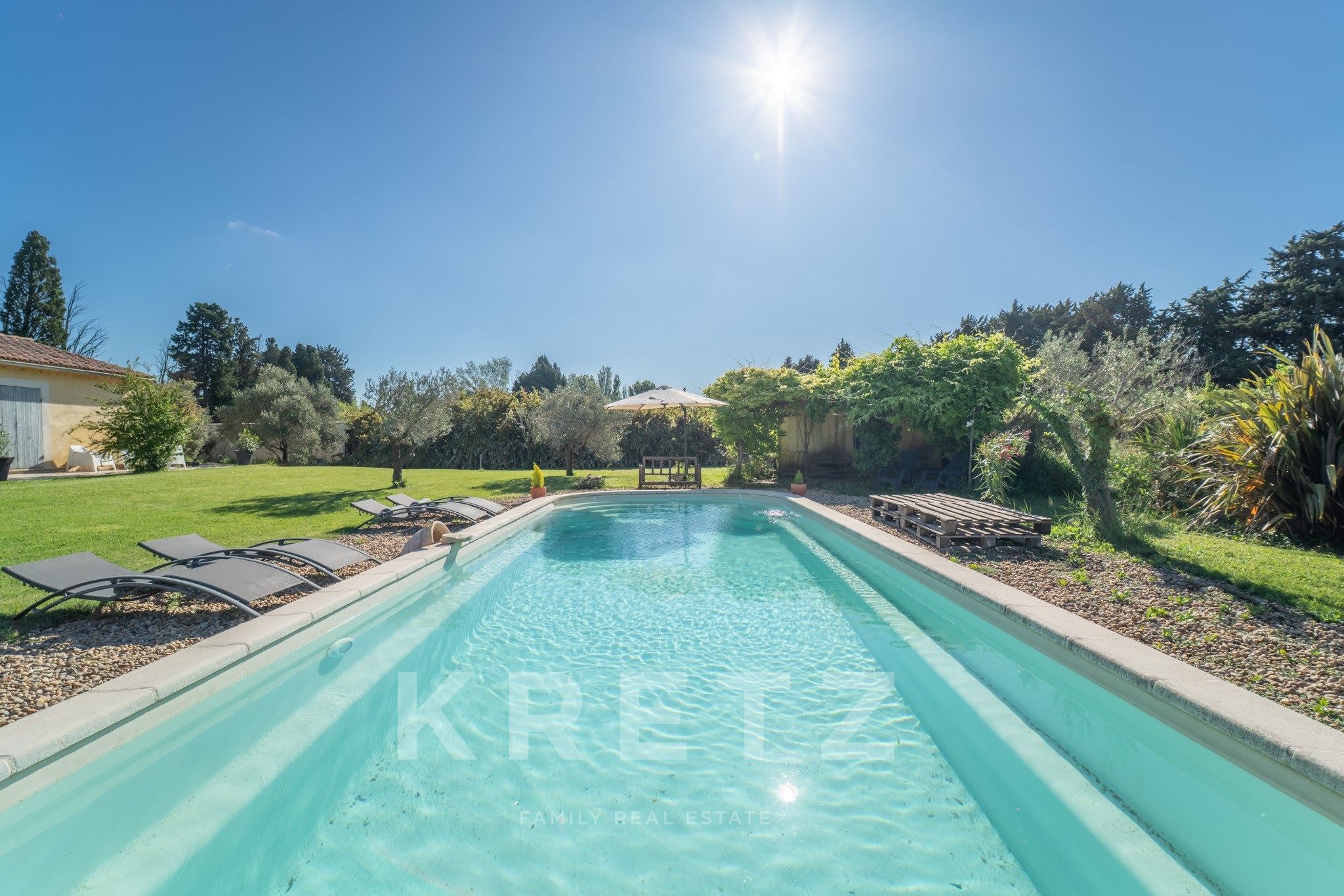 Proche Saint-Remy-de-Provence - Propriété Provençale -  5 chambres - Piscine Chauffée
