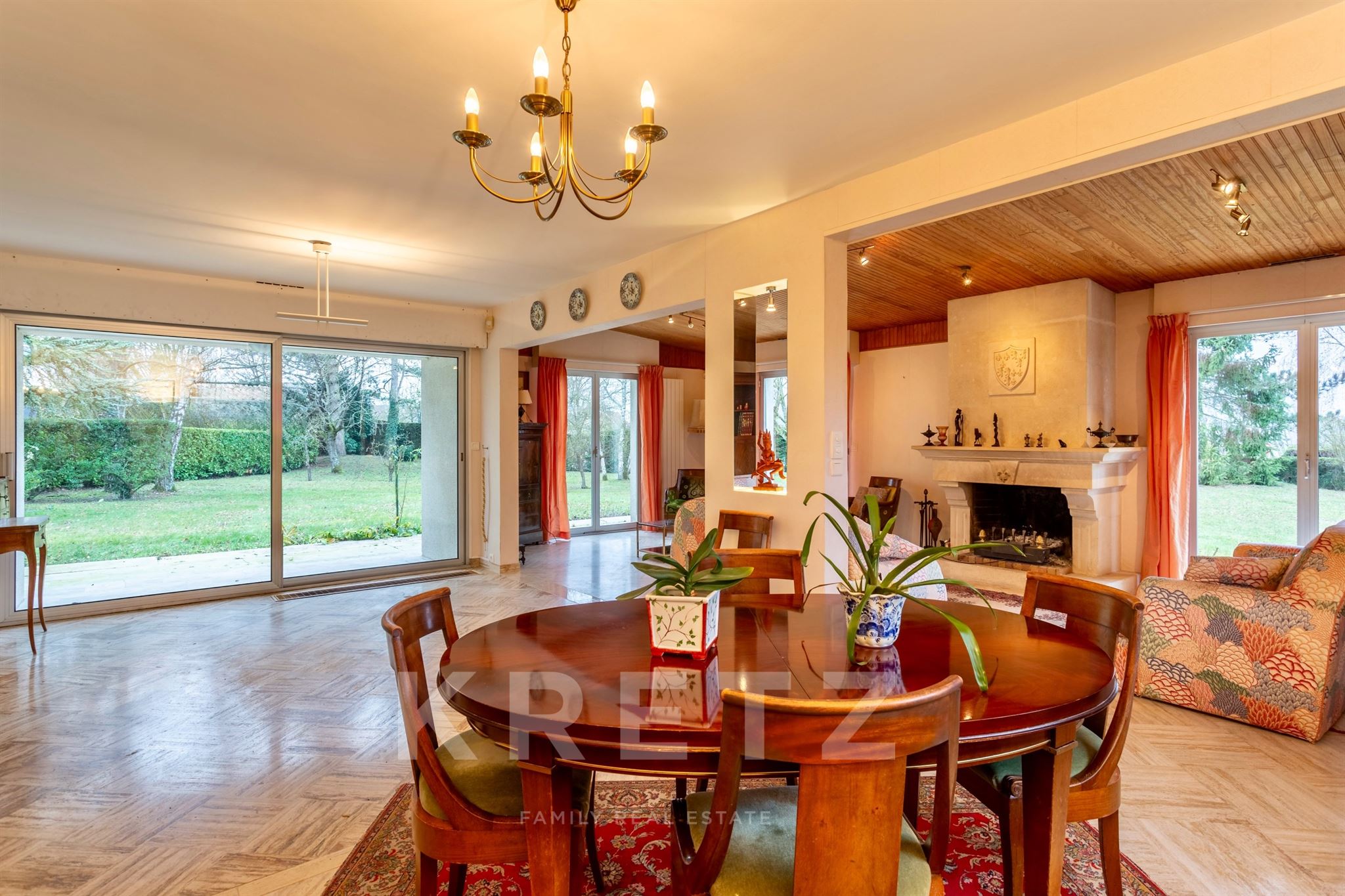 Architect-designed Single-storey Villa