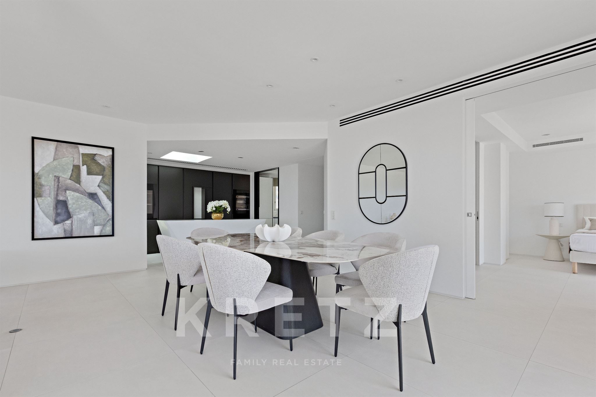 Exceptionnel Penthouse de Luxe avec Toit Terrasse Panoramique au Marly