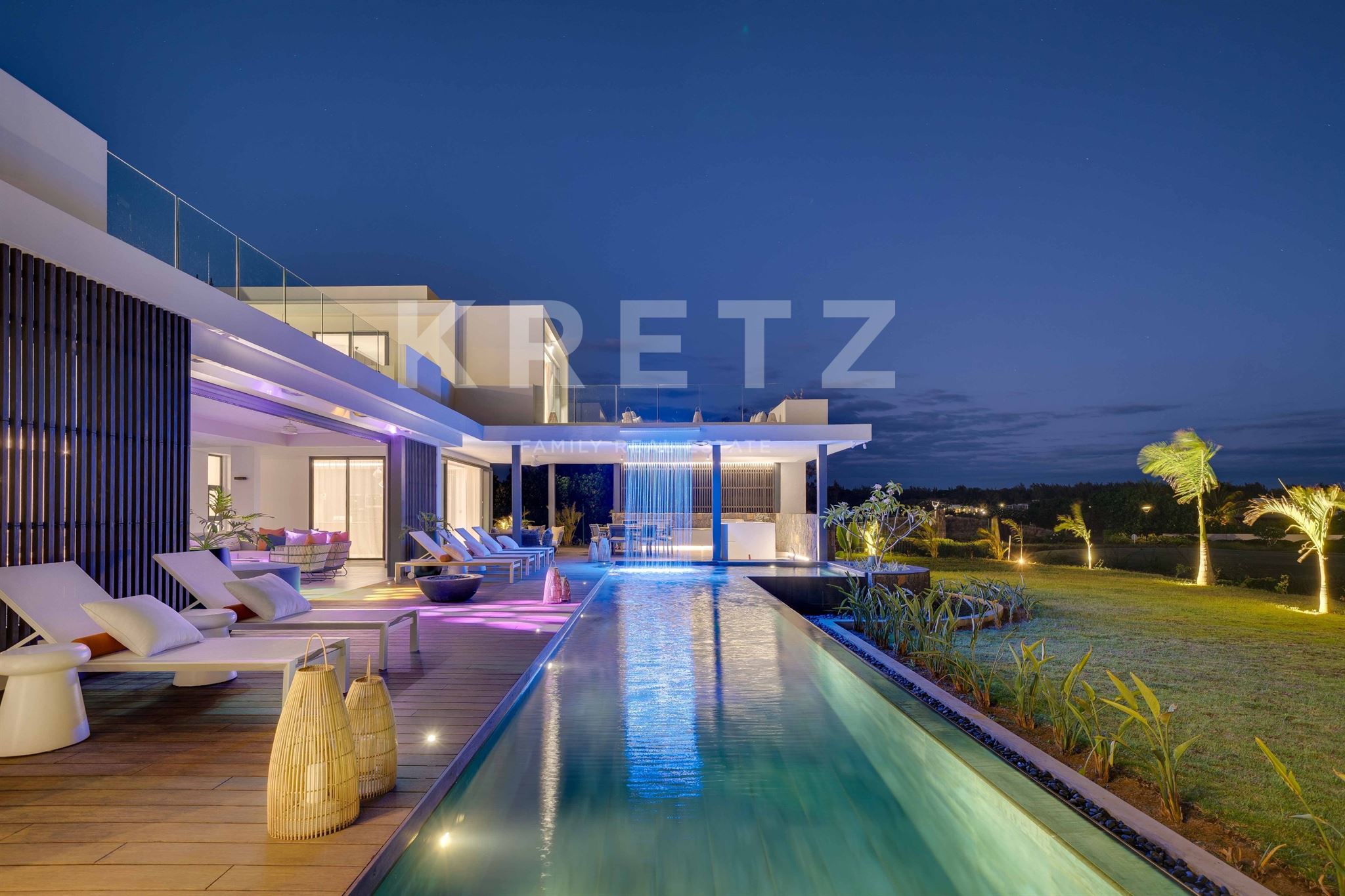 Sumptuous Luxury Villa between Golf Course and Ocean