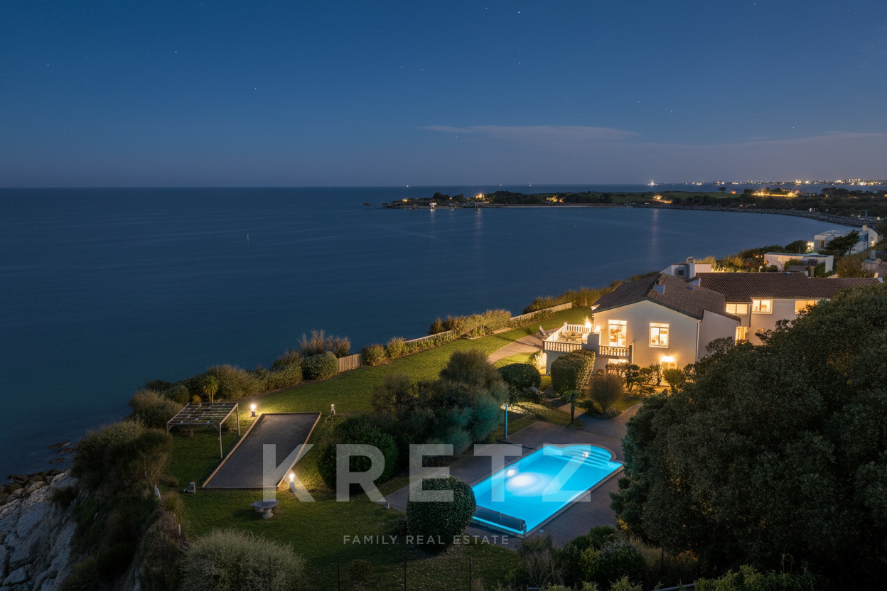 Propriété exceptionnelle entièrement rénovée de 7 chambres avec vue mer