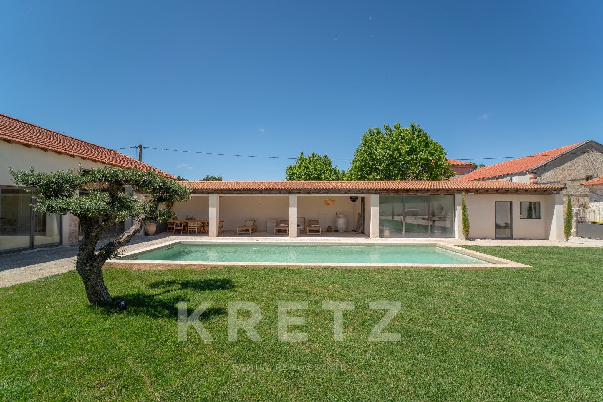 Maison contemporaine de 420m2 - Pernes-Les-Fontaines