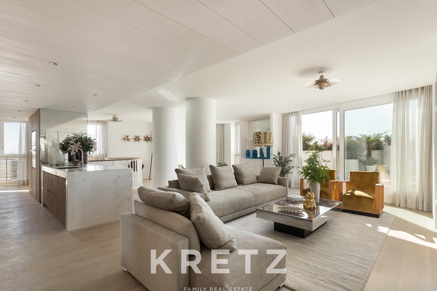 Penthouse with terrace and unbeatable views of Barcelona
