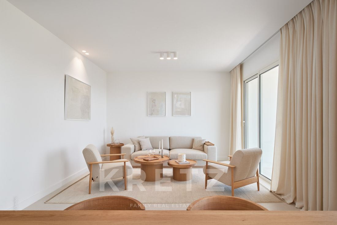 Fully renovated apartment on the famous boulevard de la Croisette