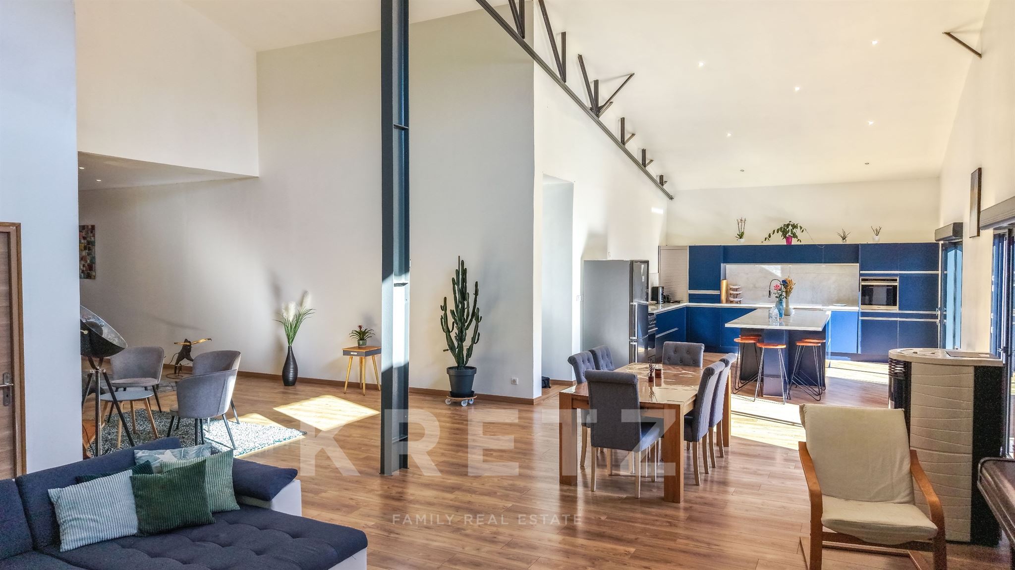 Single-storey loft