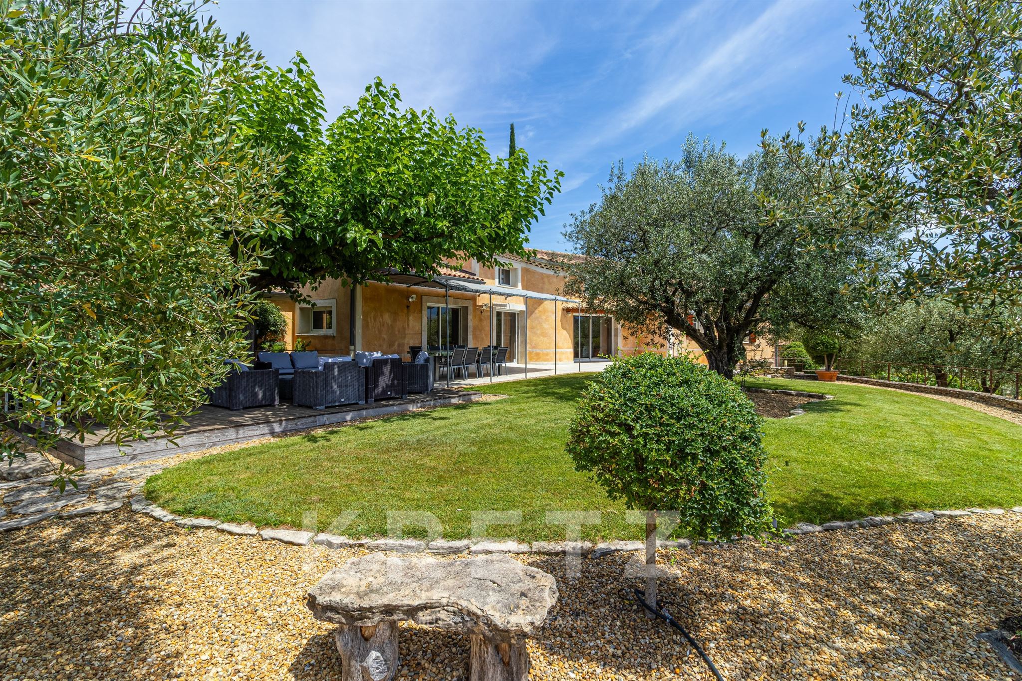 Where Provence becomes a privilege, the luxury of exception and rarity