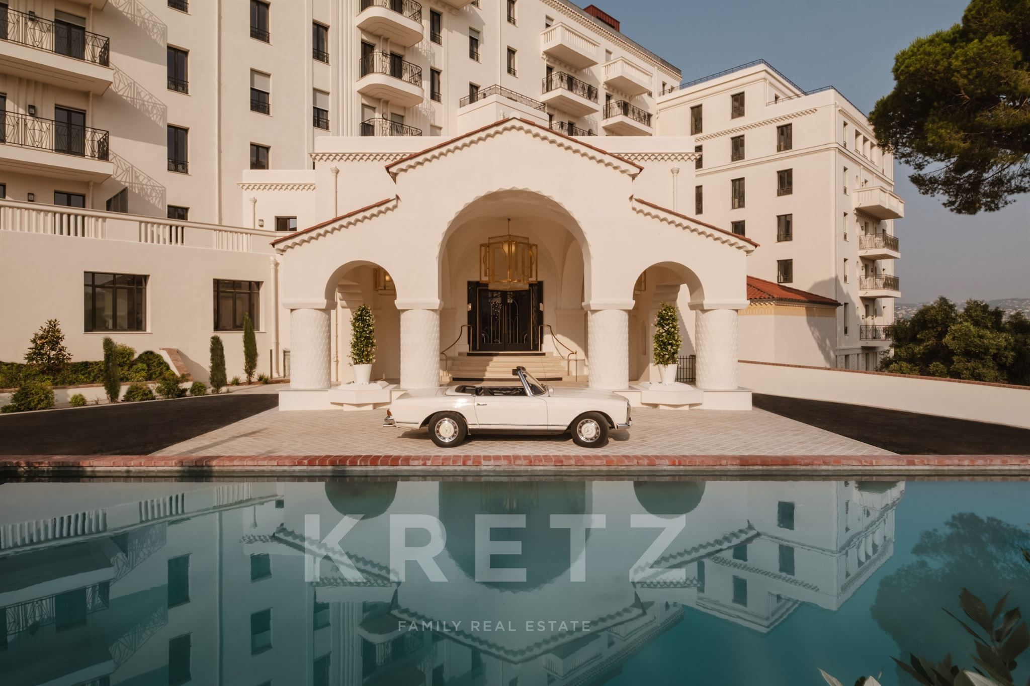 HISTORICAL PROPERTY IN CAP D'ANTIBES