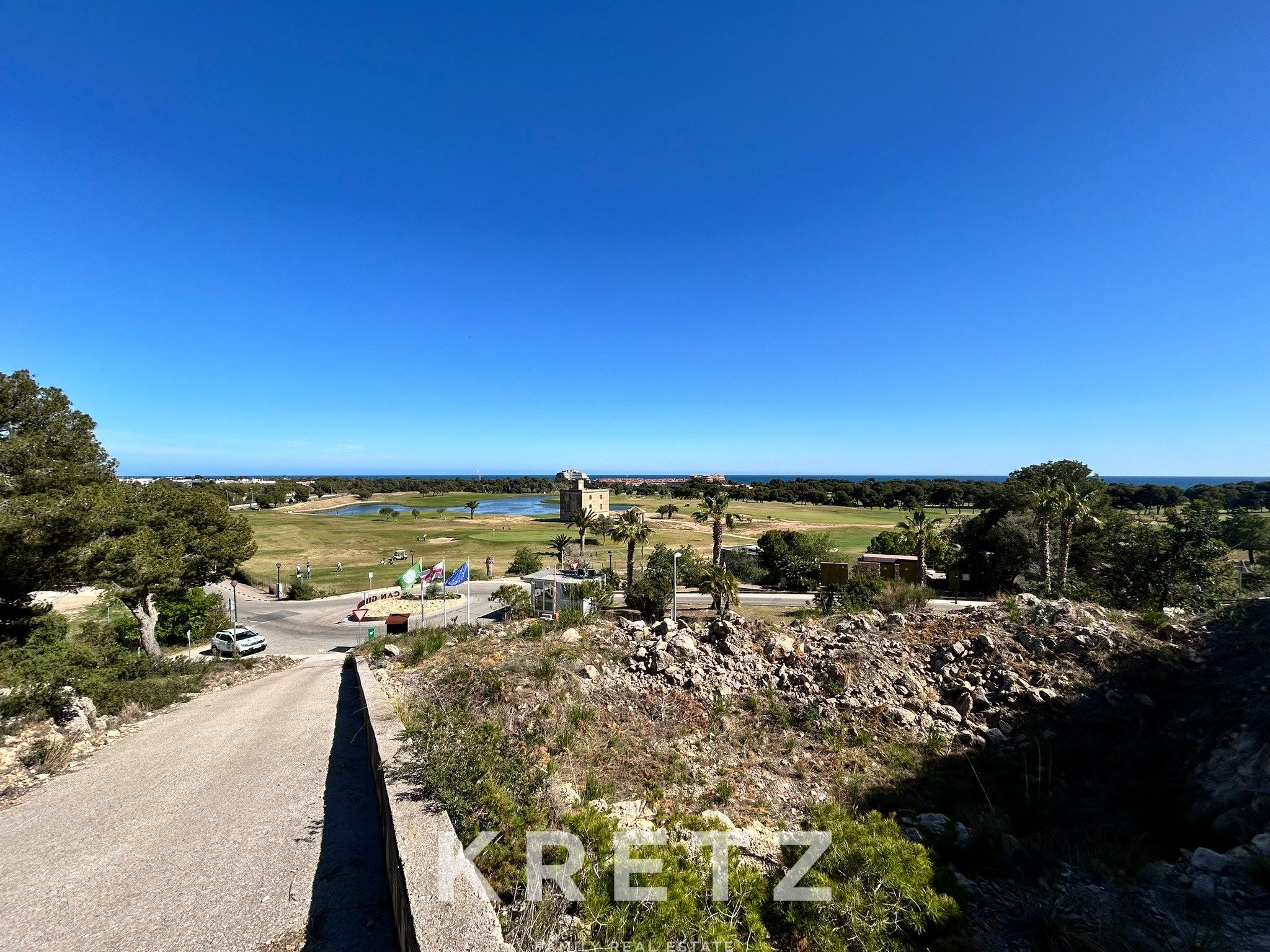 1,200 m² land with project and license - Can Girona - Sitges