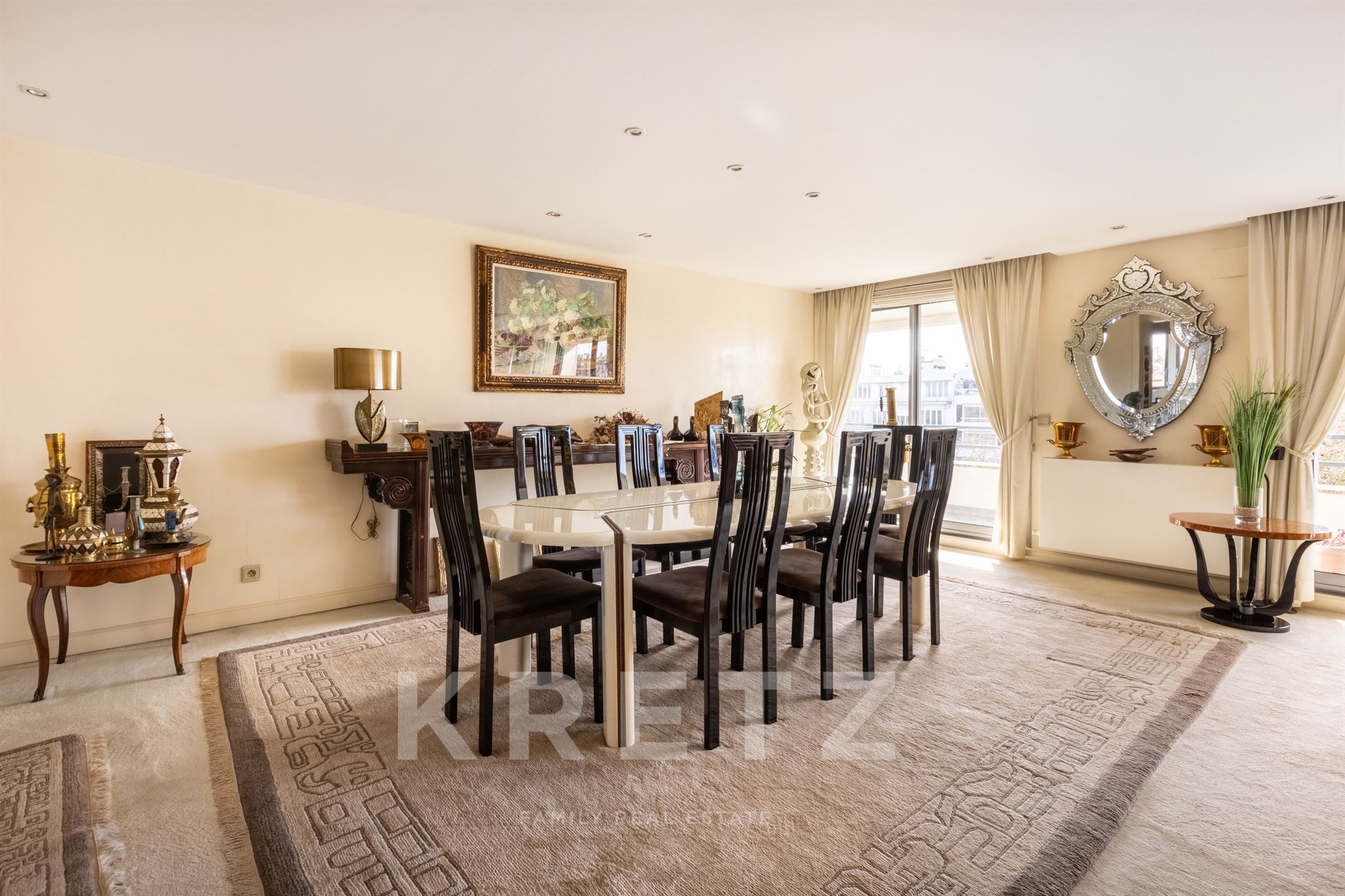 APPARTEMENT DERNIER ETAGE QUAI DU WAULT