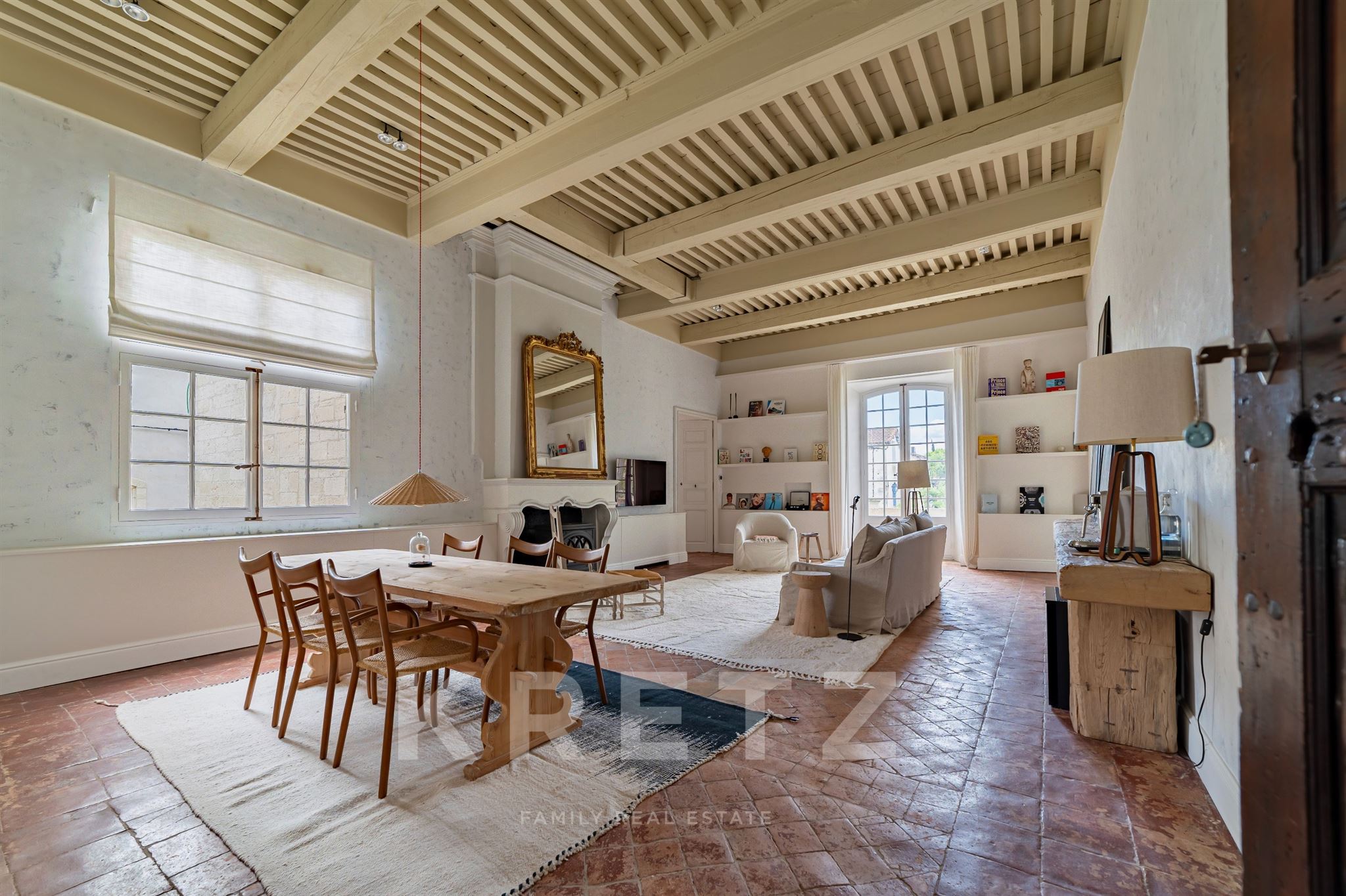 Fully restored 17th-century private mansion in the heart of the village