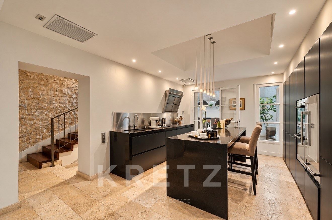 Aix-en-Provence – Hôtel particulier du XIXe siècle 360 m2, 4 chambres, spa privé