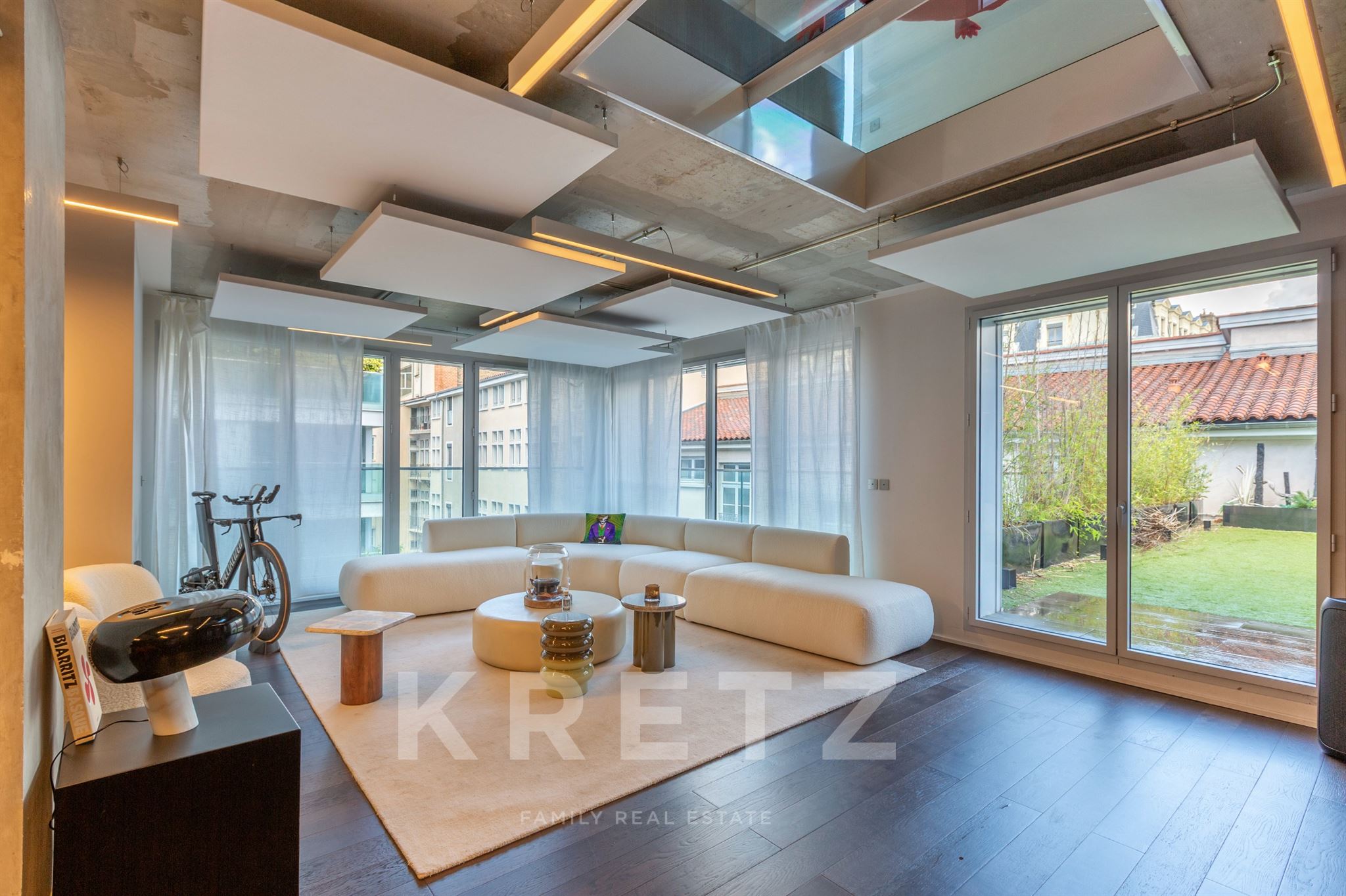 Duplex toit-terrasse d’architecte au cœur de la Presqu’île