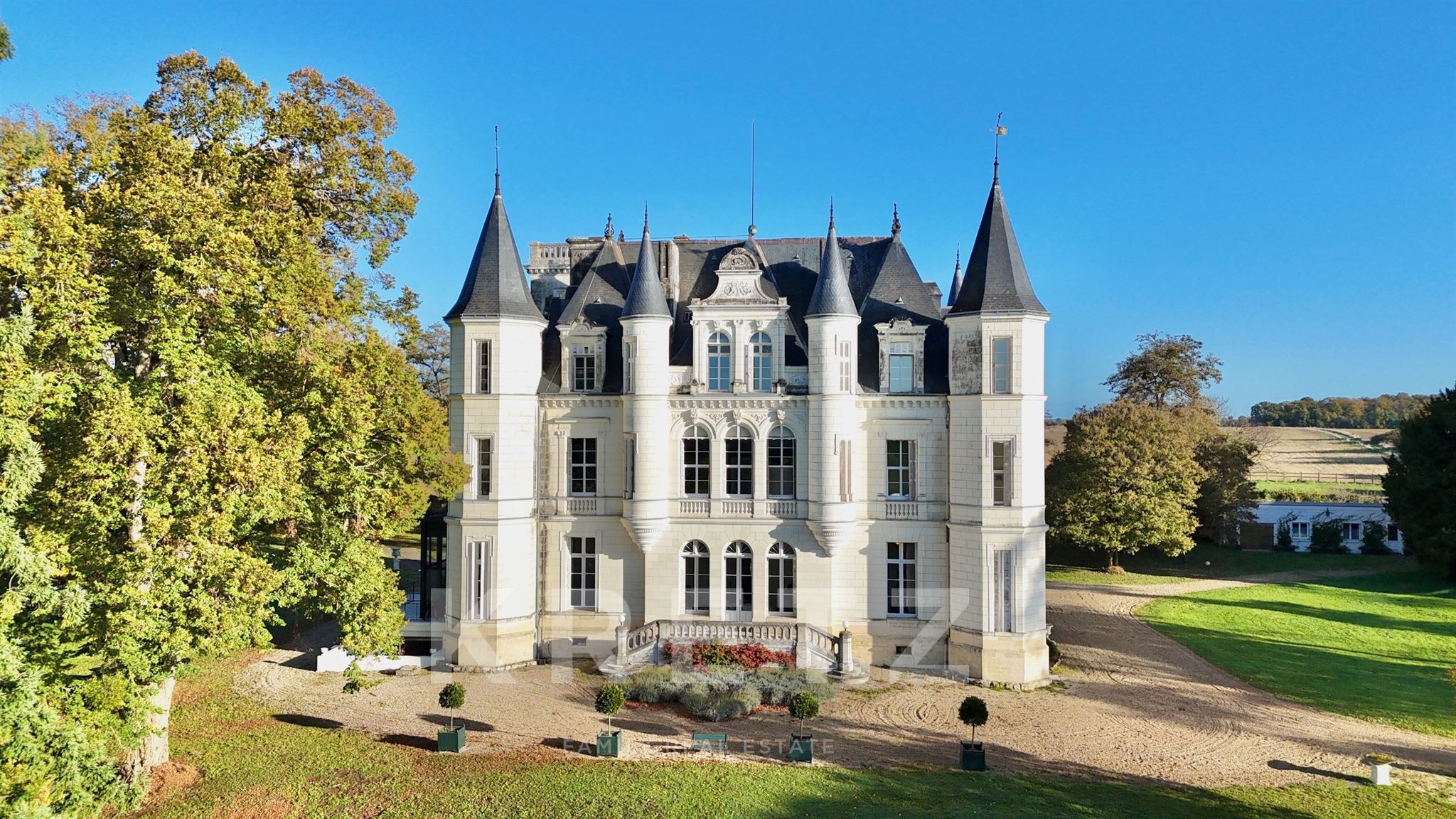 Chateau XIX - the French art of living
